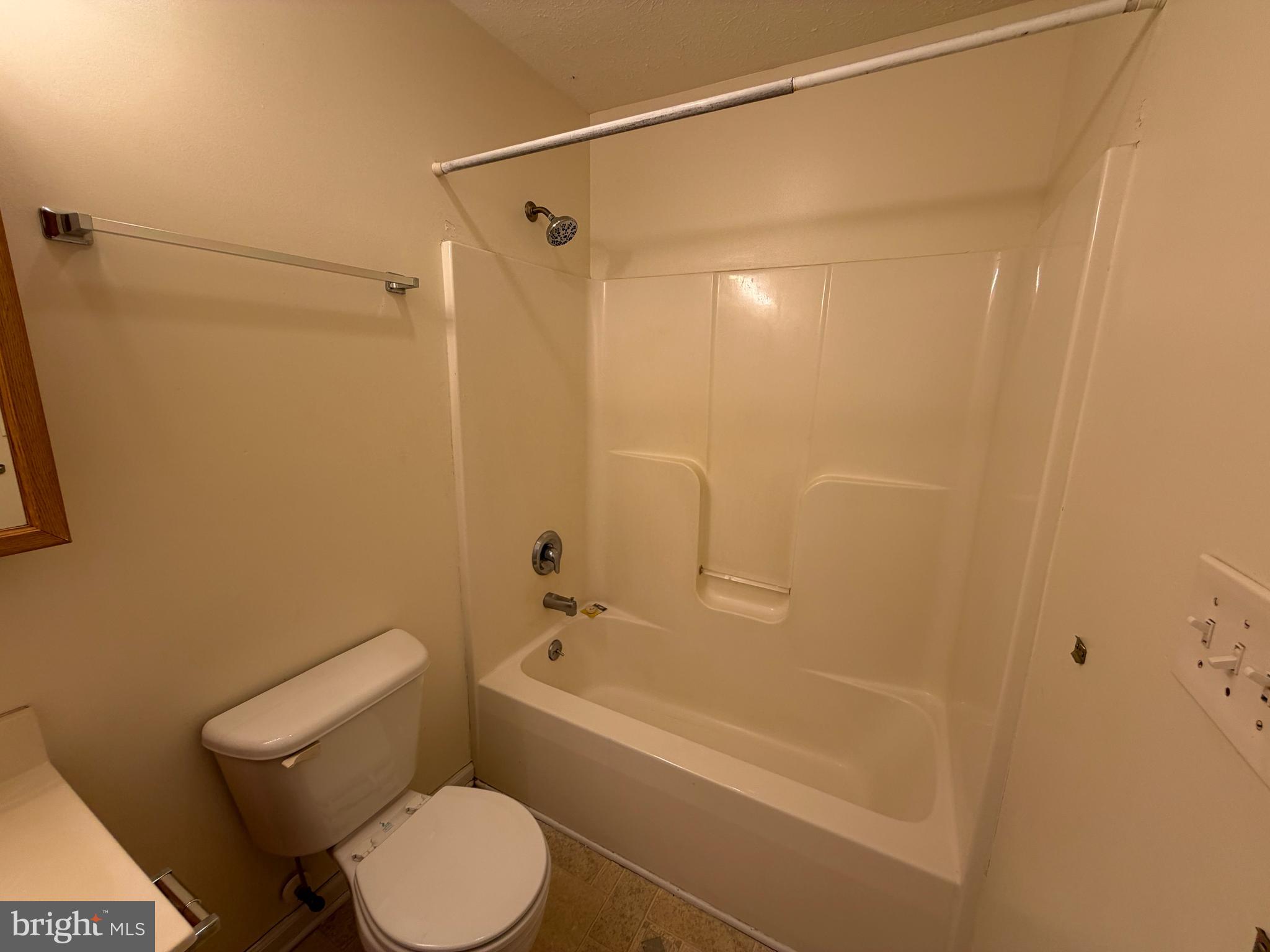 WOODRIDGE - Residential