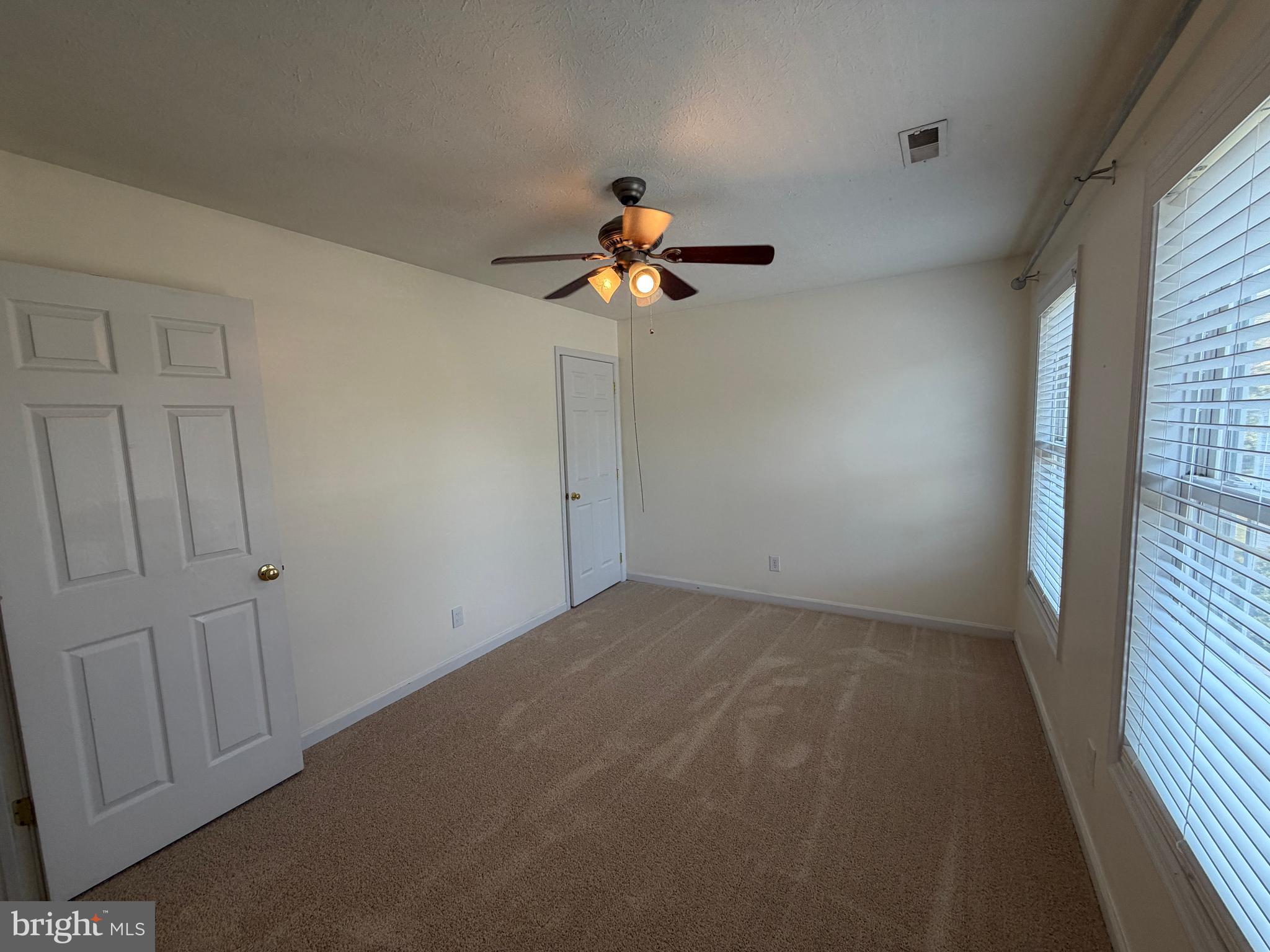 WOODRIDGE - Residential