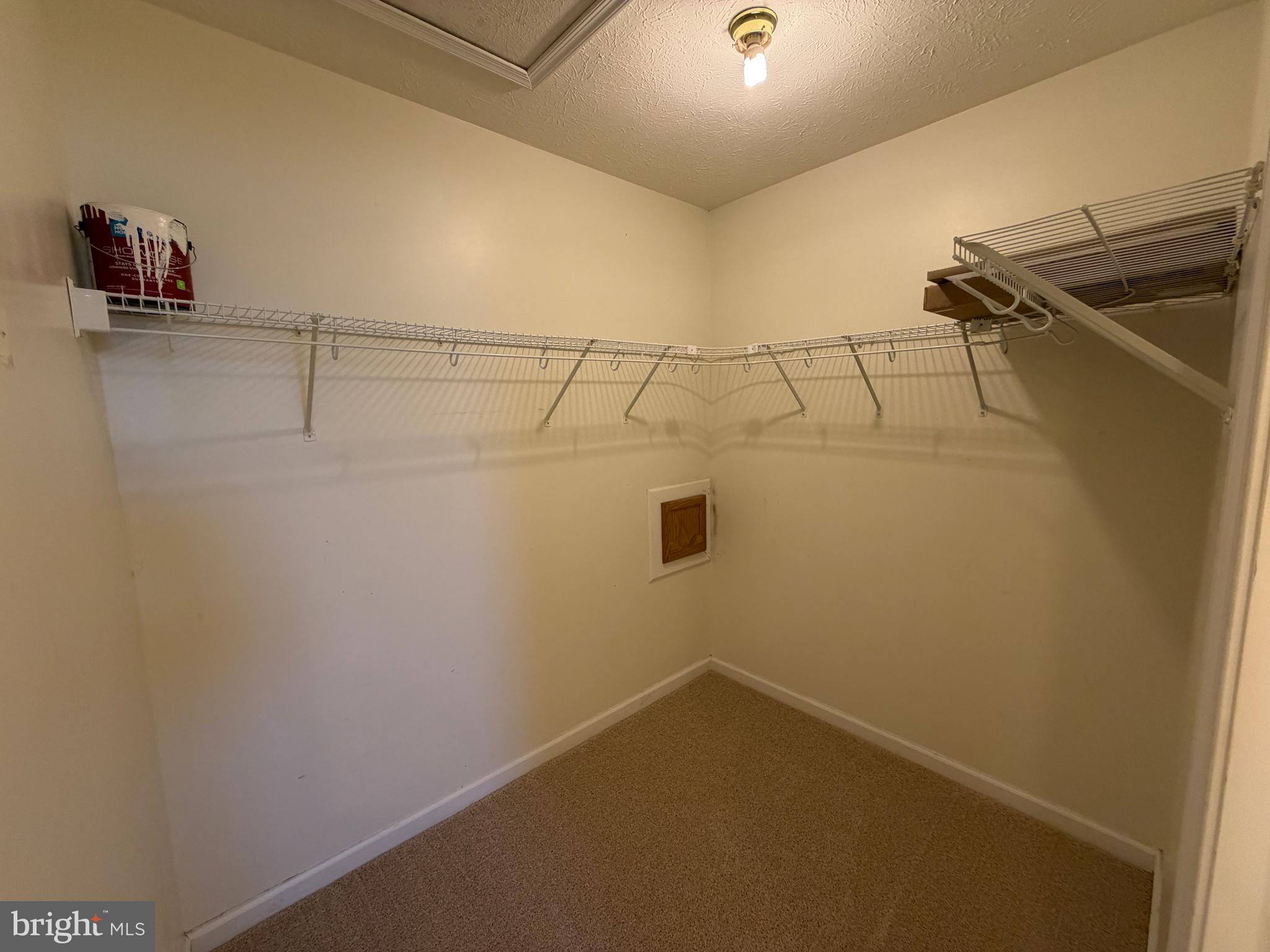 WOODRIDGE - Residential