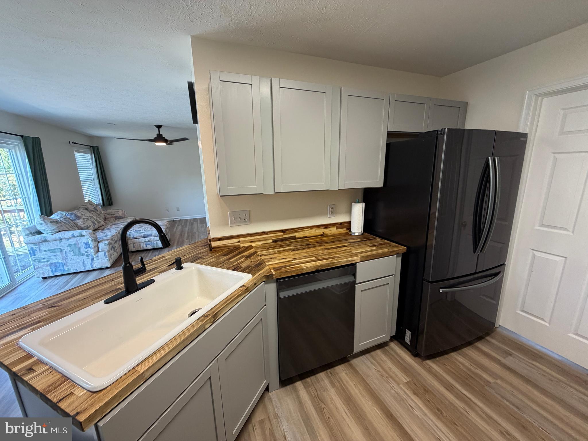 WOODRIDGE - Residential