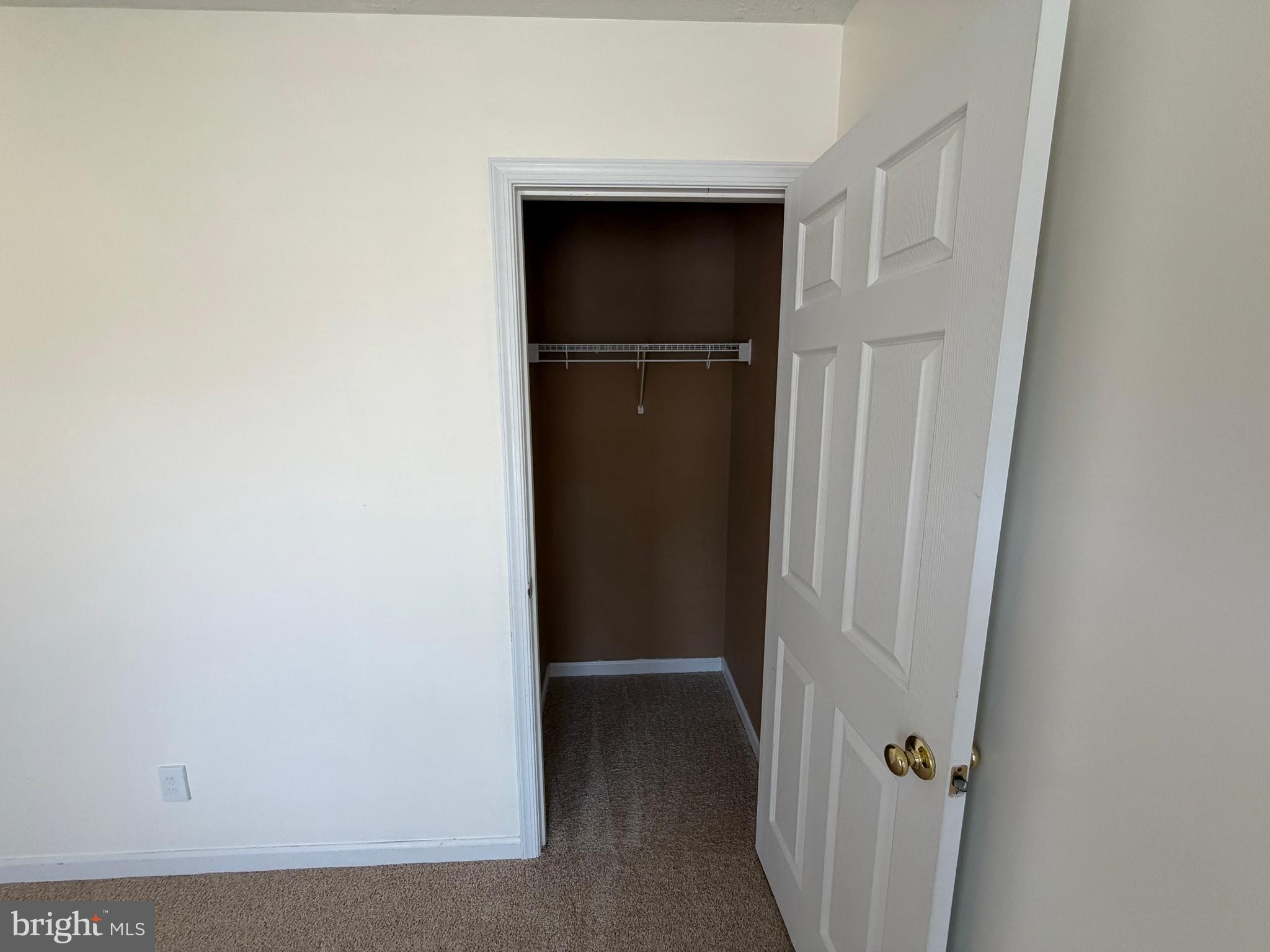 WOODRIDGE - Residential