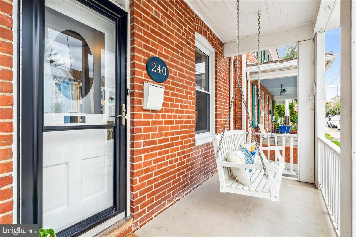 DOWNTOWN FREDERICK - Residential