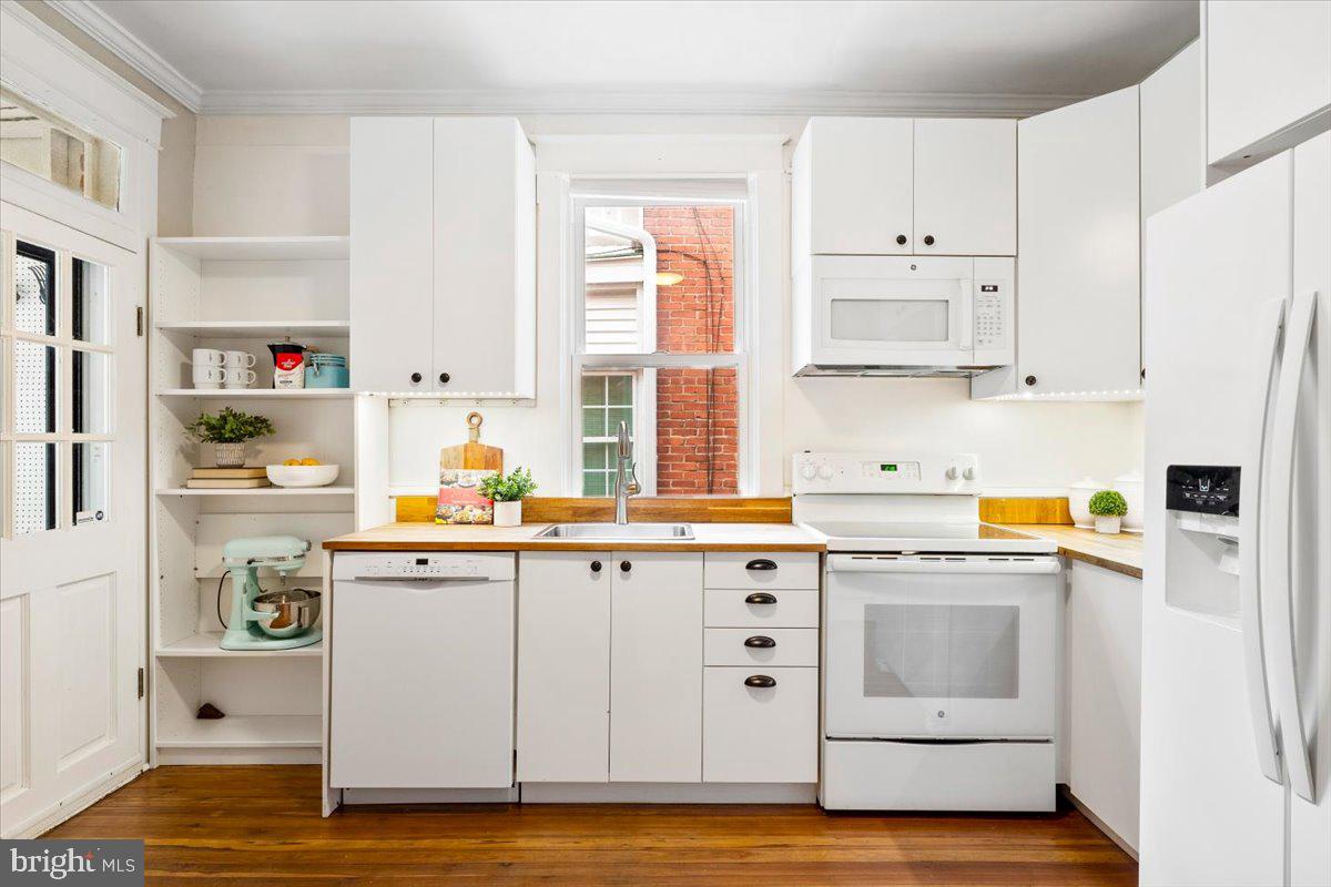 DOWNTOWN FREDERICK - Residential