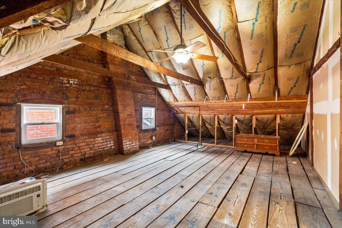 DOWNTOWN FREDERICK - Residential