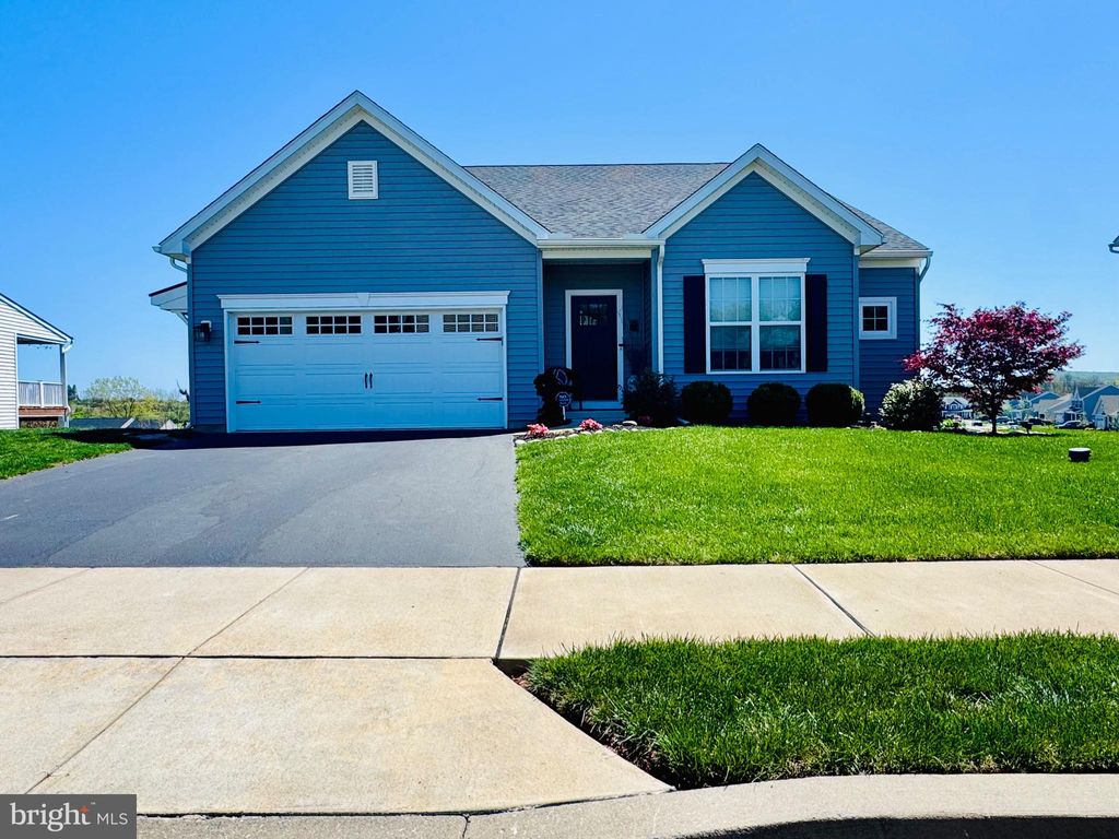 Photo of 9 Heatherwood Lane, DENVER, PA 17517 (MLS # PALA2068874)