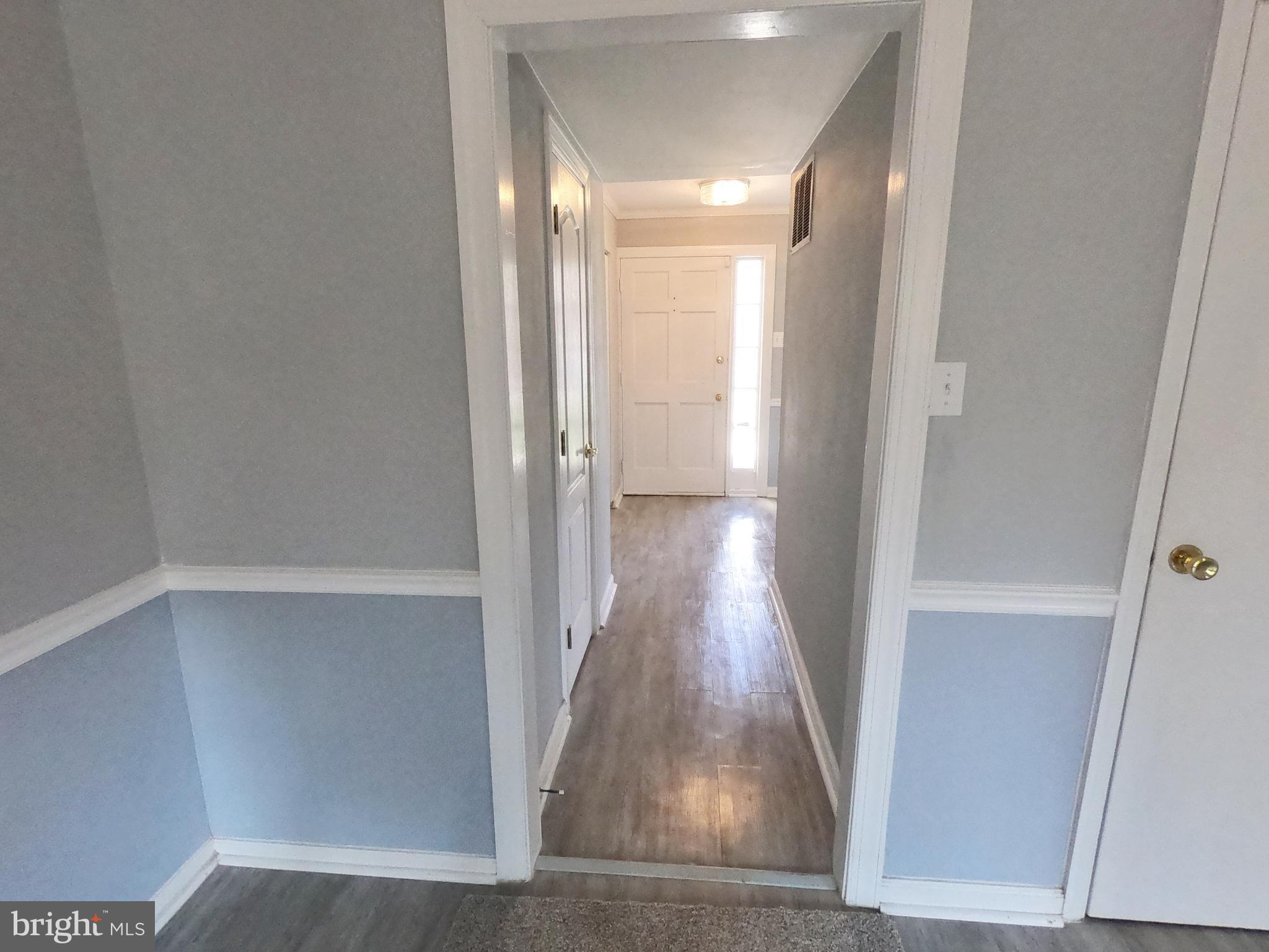 VILLAGE OF LONG REACH - Residential