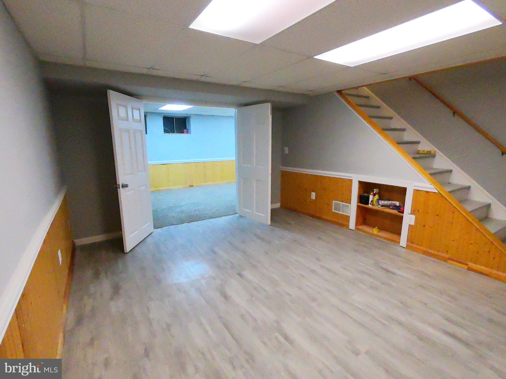 VILLAGE OF LONG REACH - Residential