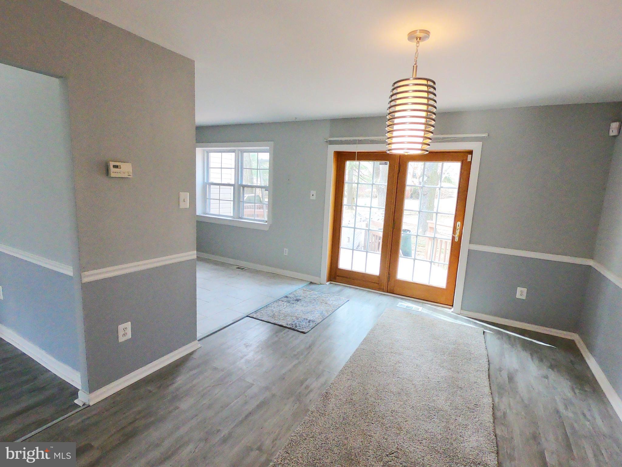 VILLAGE OF LONG REACH - Residential