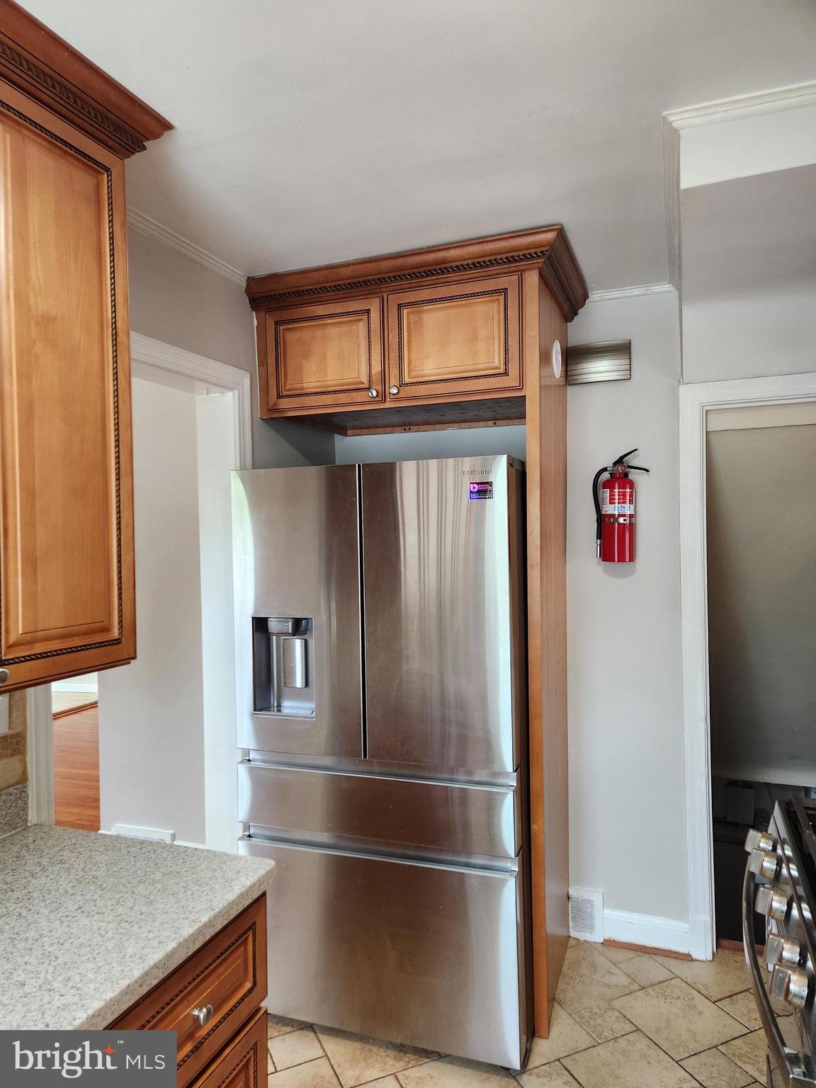 MEADOWBROOK VILLAGE - Residential Lease