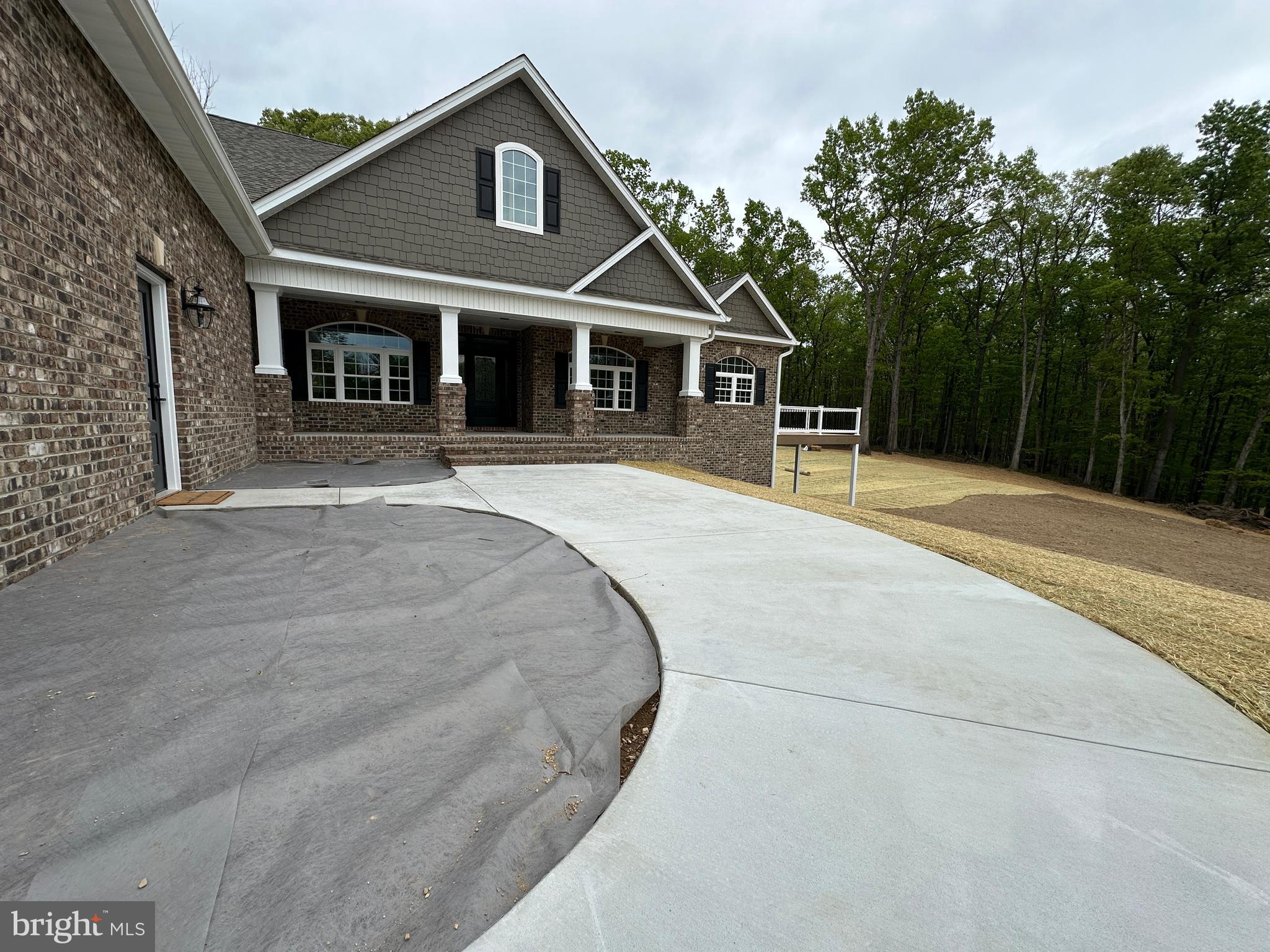 2225 CEDAR GROVE ROAD
