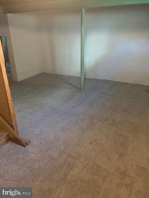 LAYDON PARK - Residential Lease