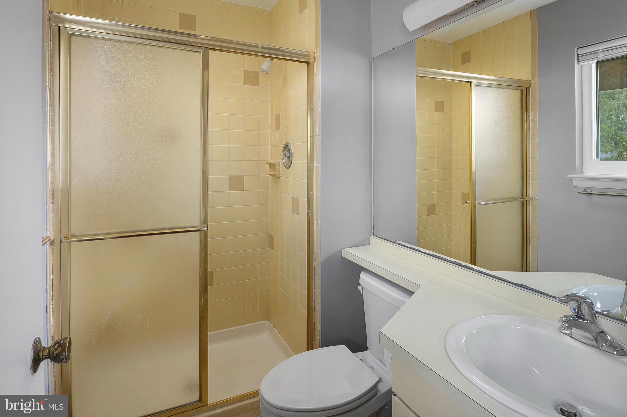 LAYDON PARK - Residential Lease