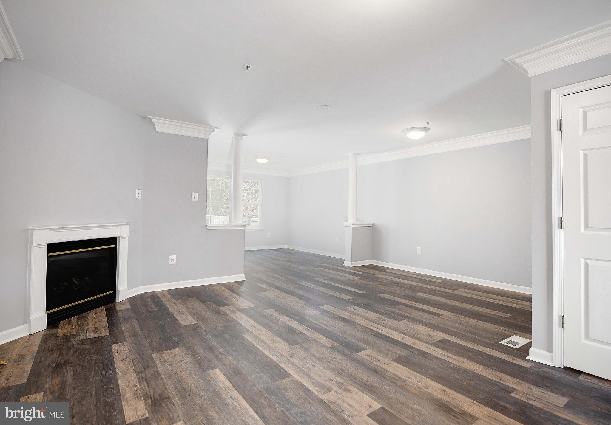 WINTERS RUN MANOR - Residential