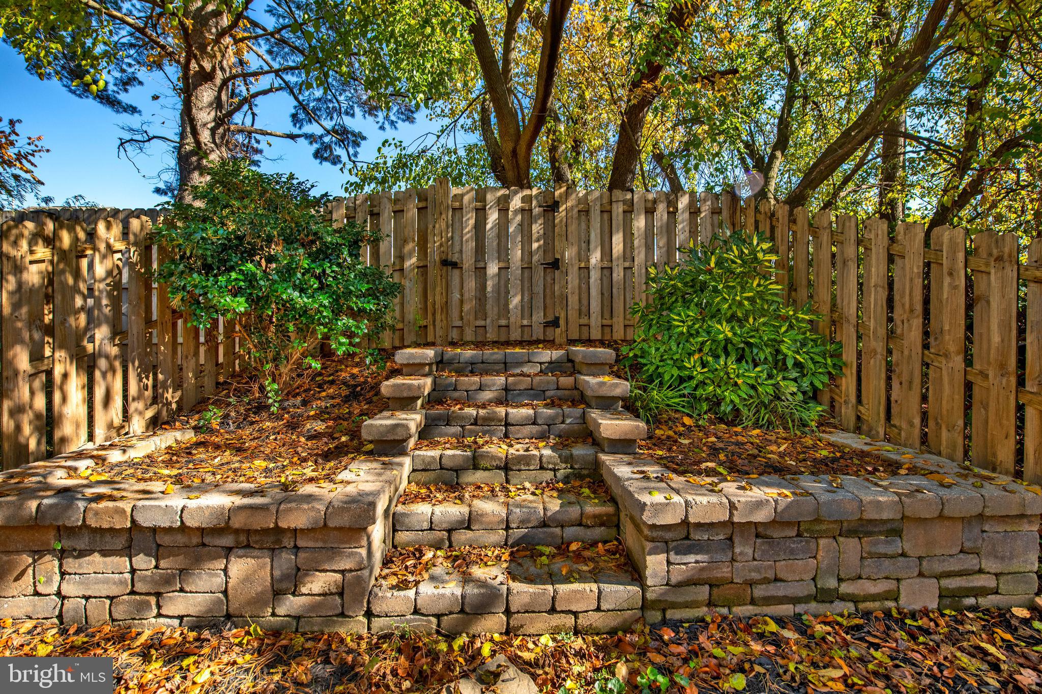 WINTERS RUN MANOR - Residential