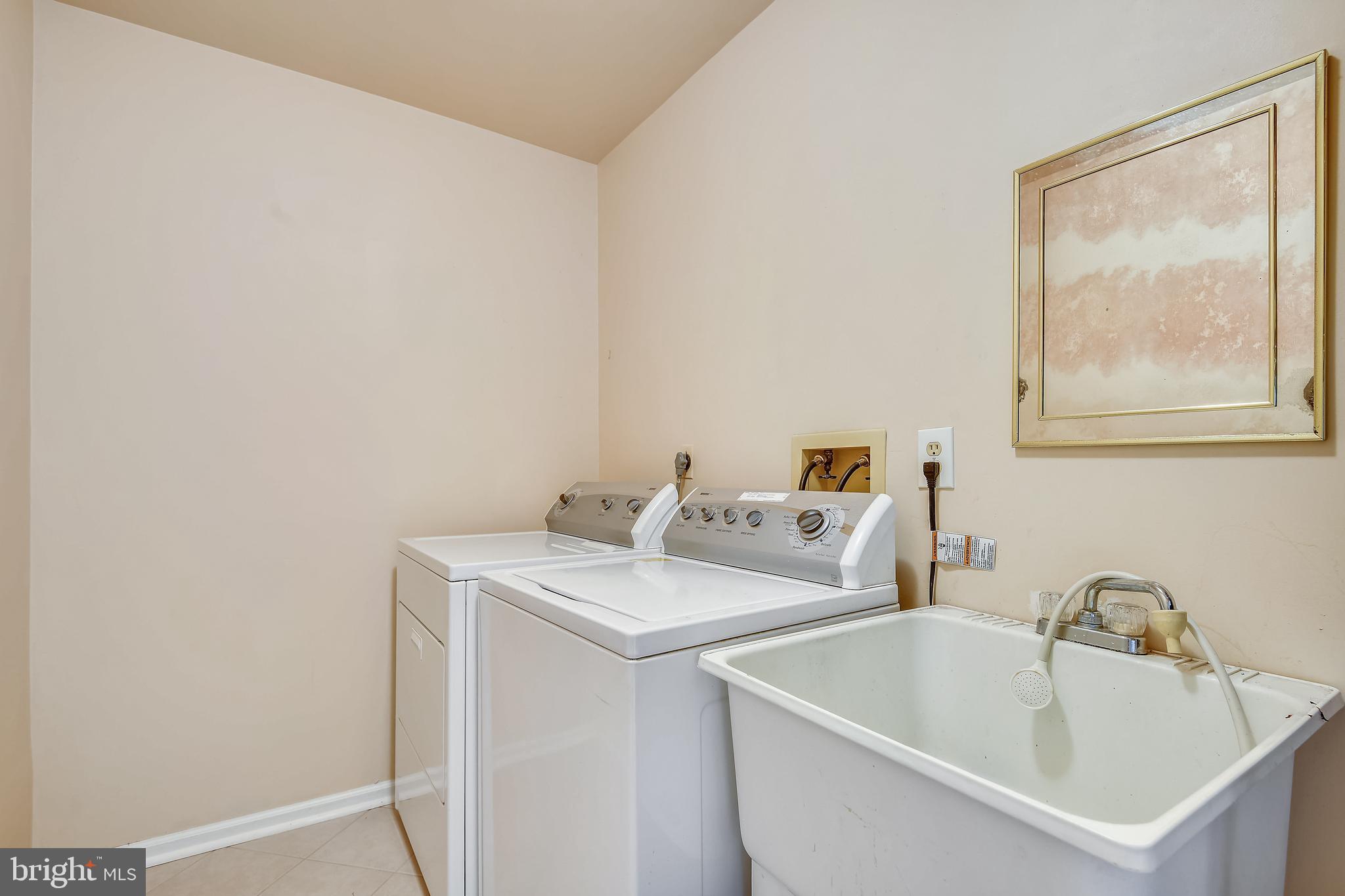 BRIDGEWATER - Residential