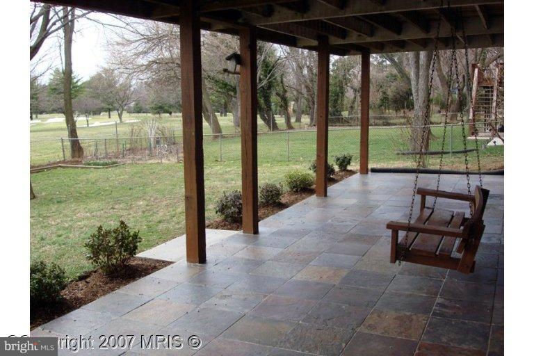 304 OLD COURTHOUSE ROAD NE