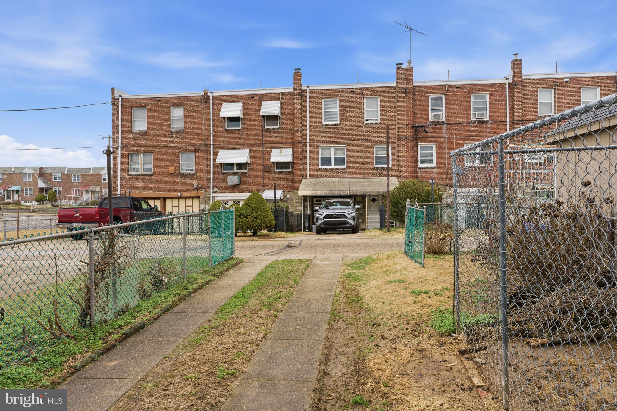 MAYFAIR - Residential