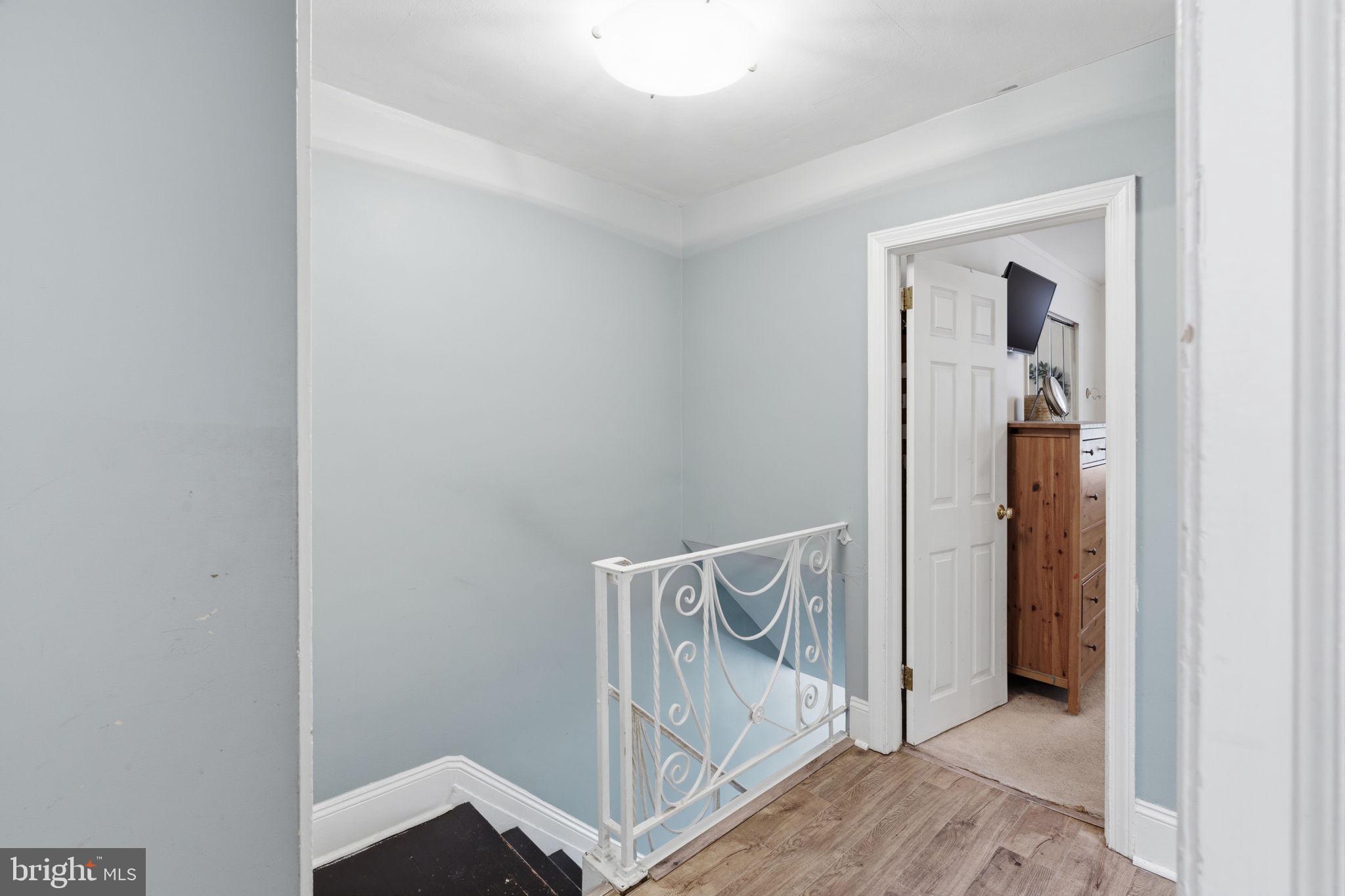 MAYFAIR - Residential