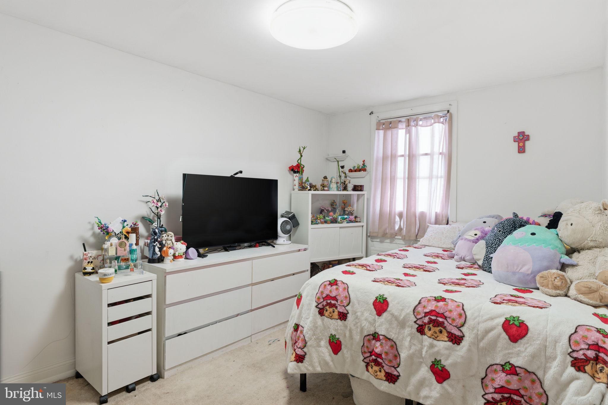 MAYFAIR - Residential