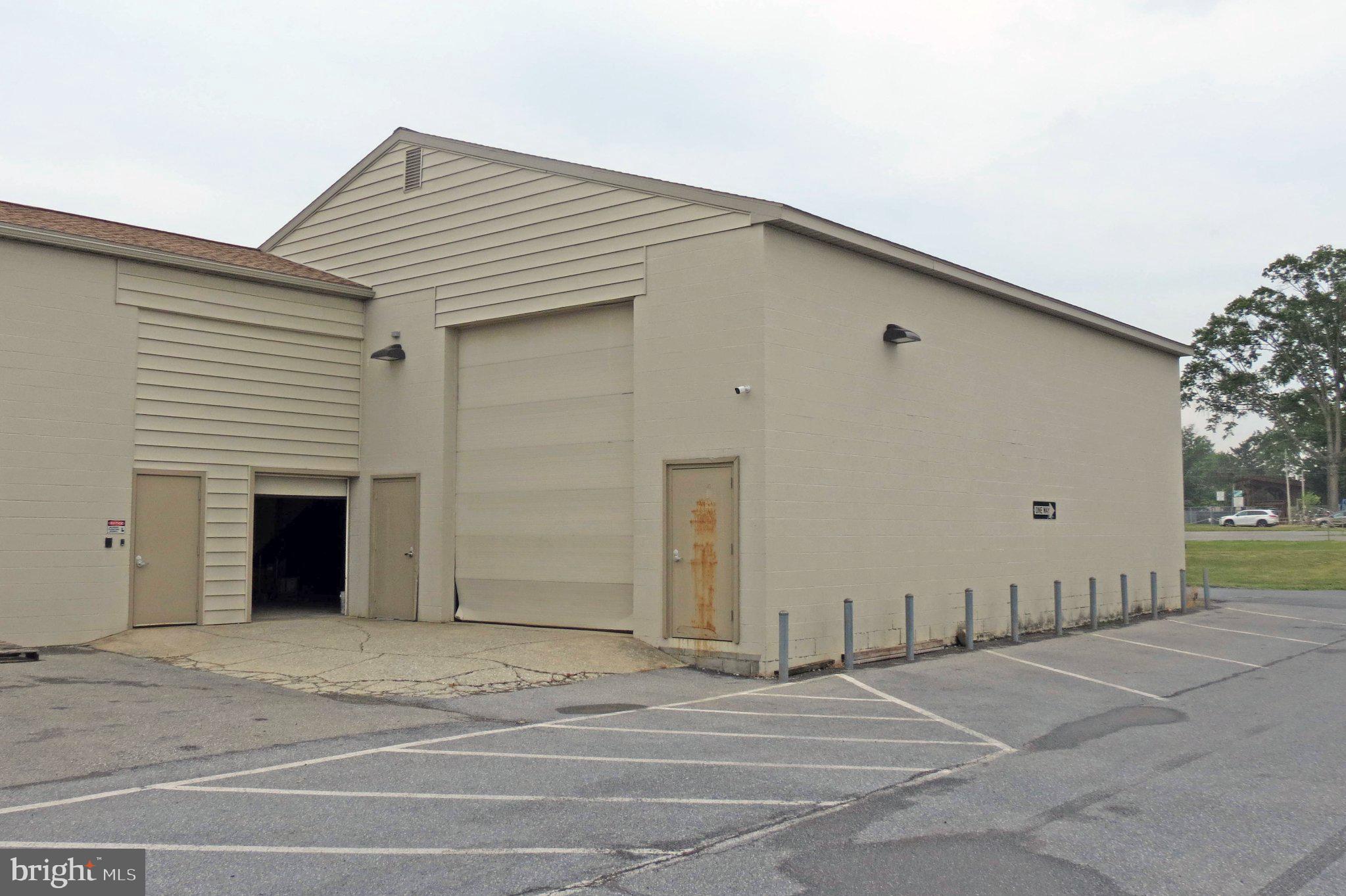 6069 MAIN STREET