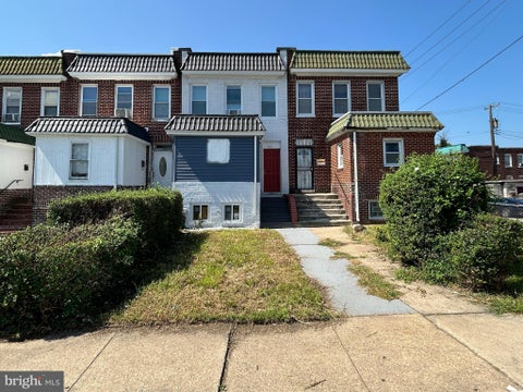 Townhouse For Sale - 4140 Reisterstown Road<br/> BALTIMORE, MD 21215