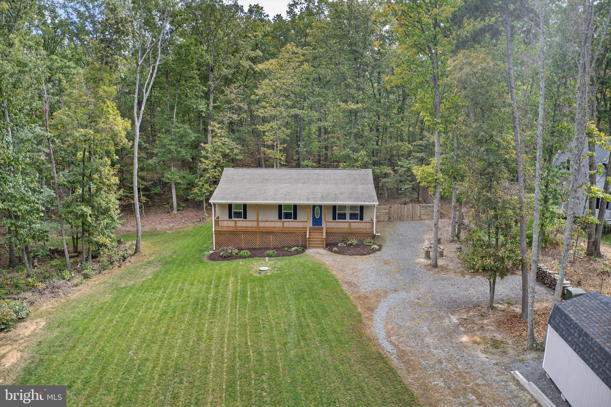 PINE HARBOUR - Residential