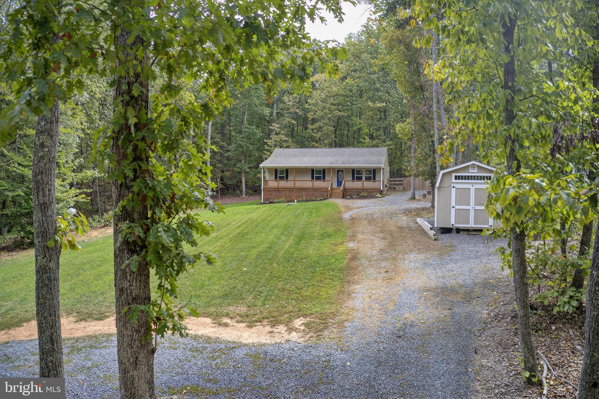 PINE HARBOUR - Residential