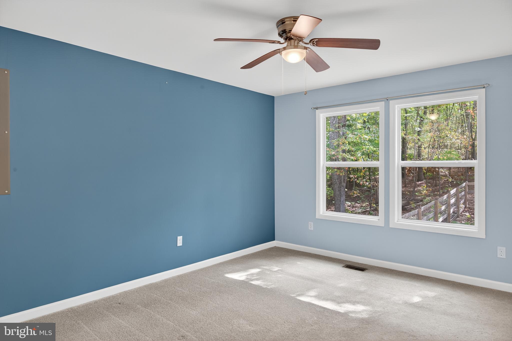 PINE HARBOUR - Residential