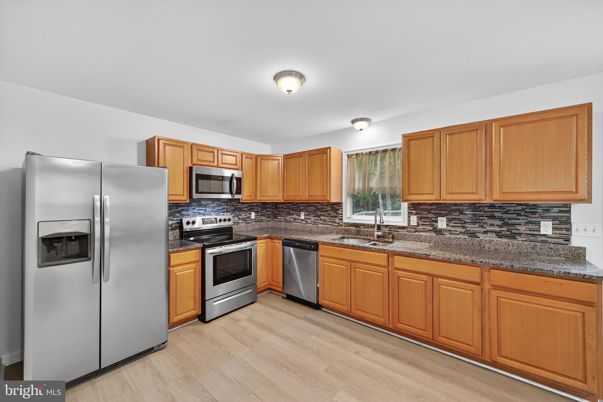 PINE HARBOUR - Residential