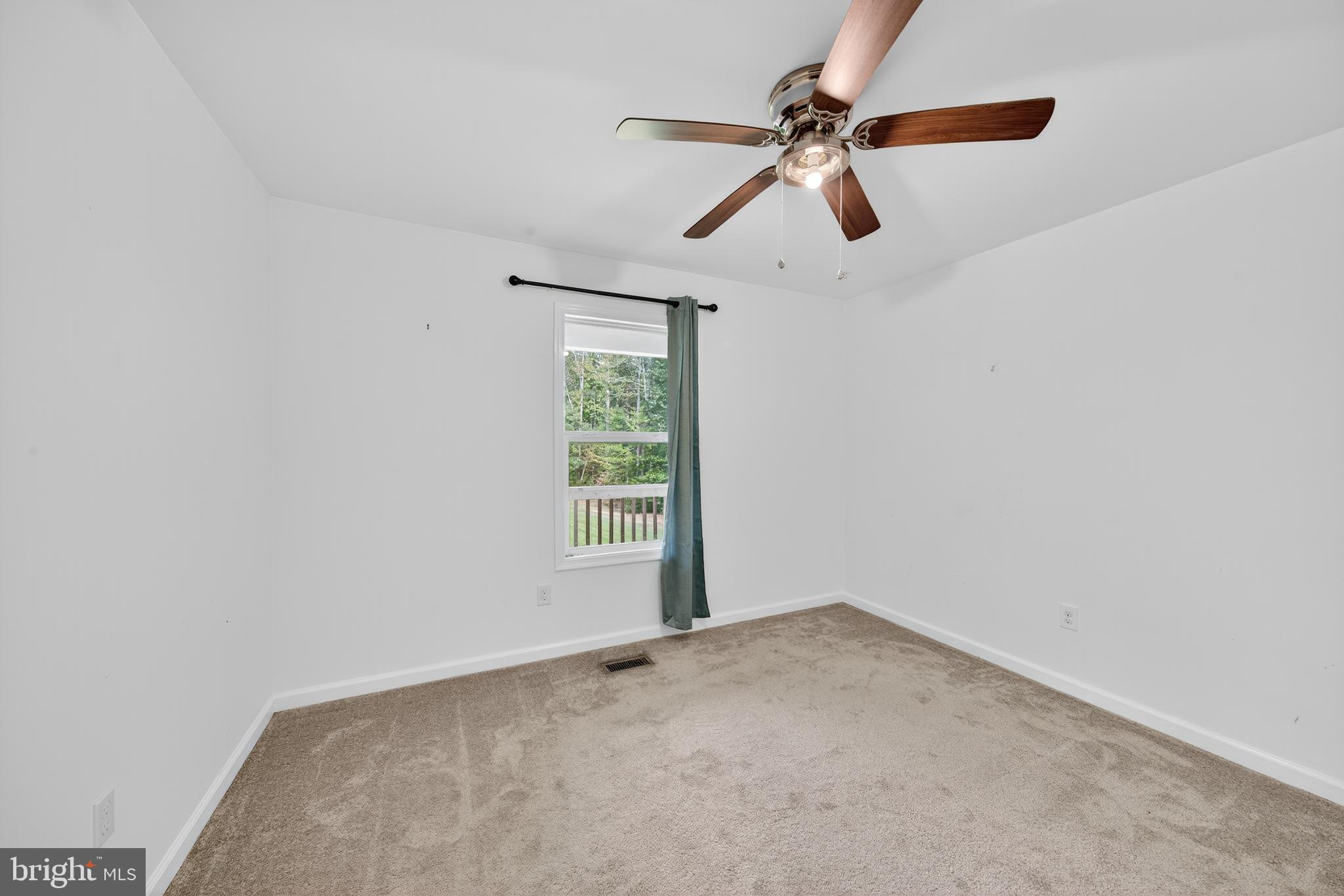 PINE HARBOUR - Residential