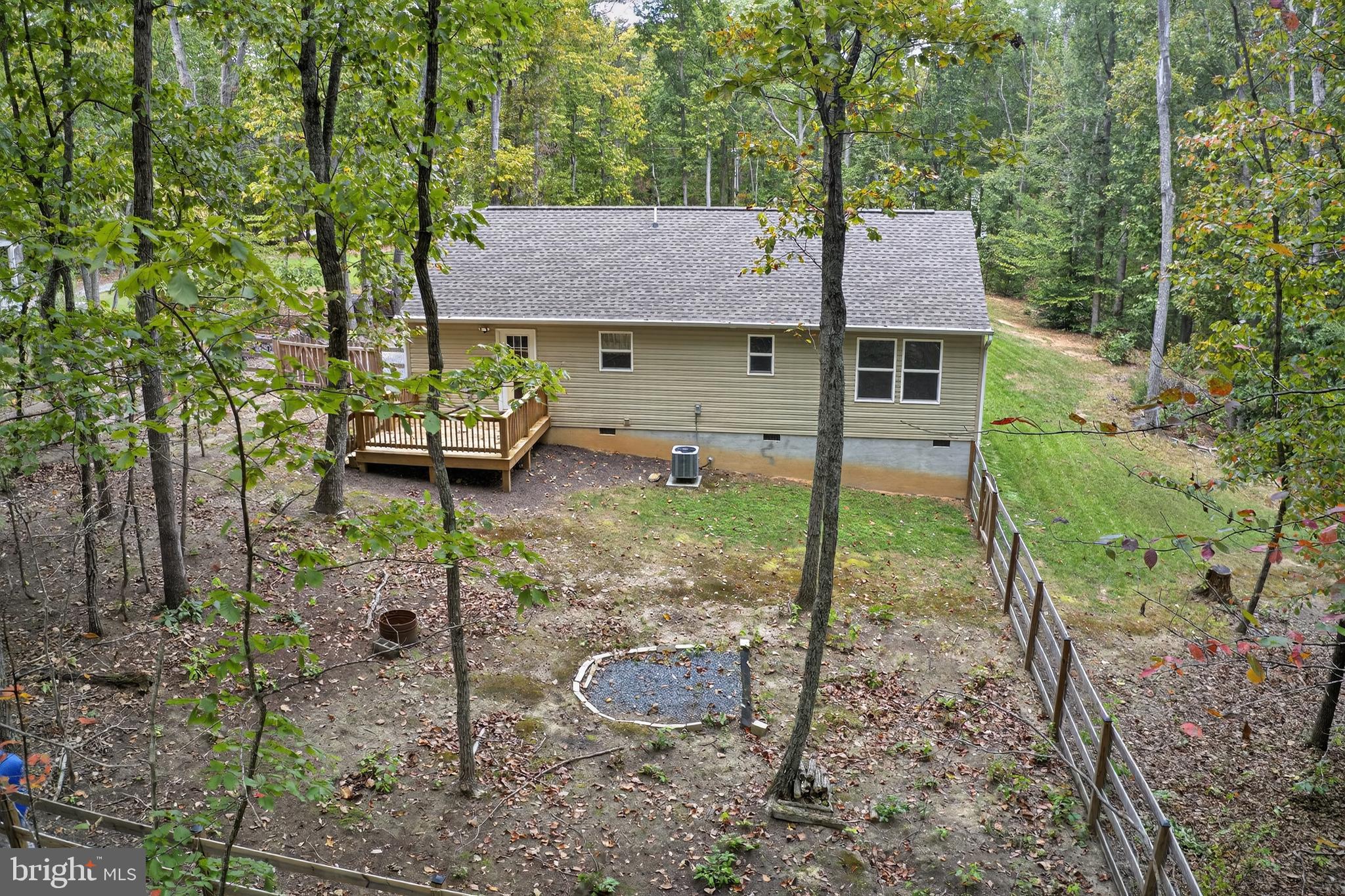 PINE HARBOUR - Residential