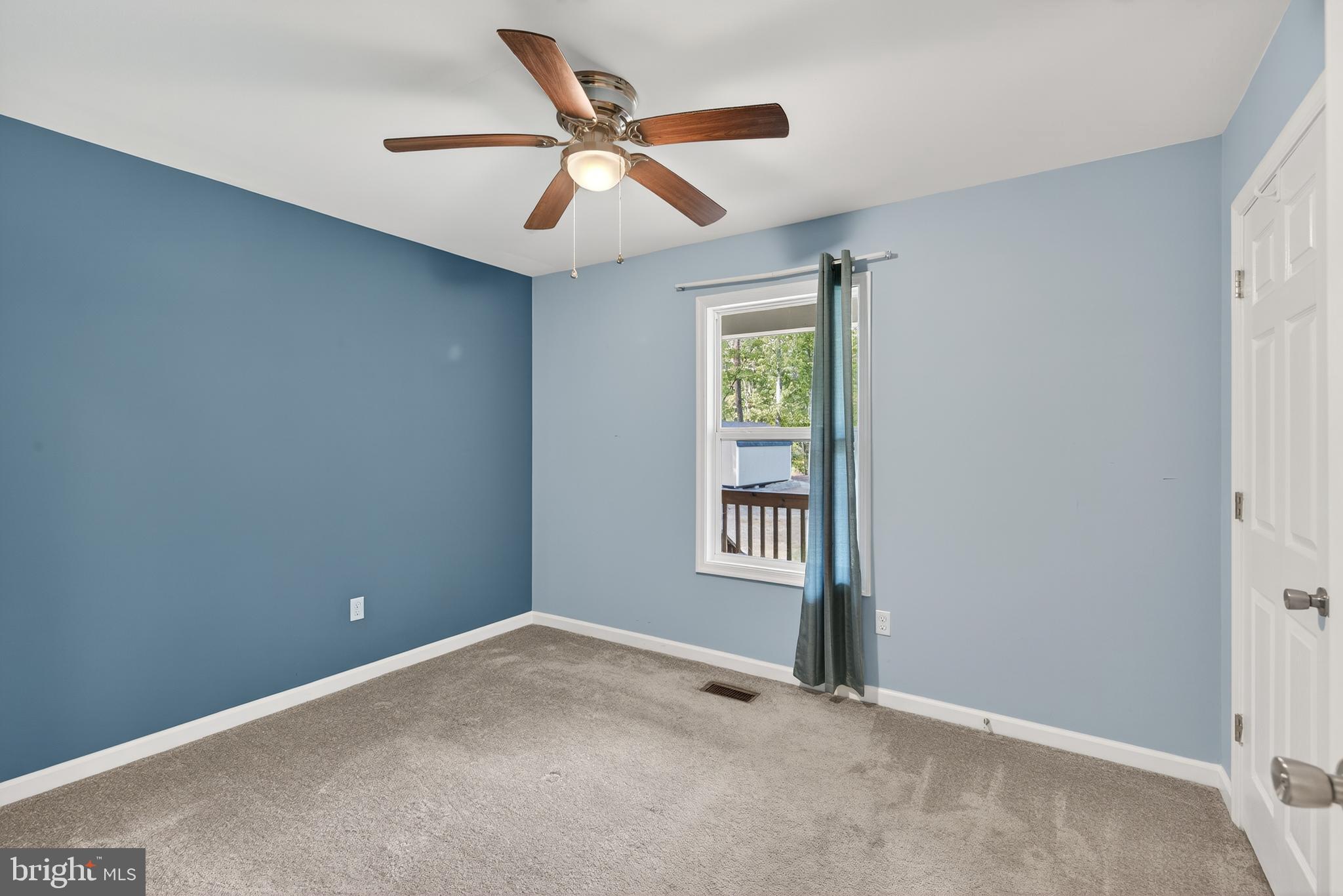 PINE HARBOUR - Residential