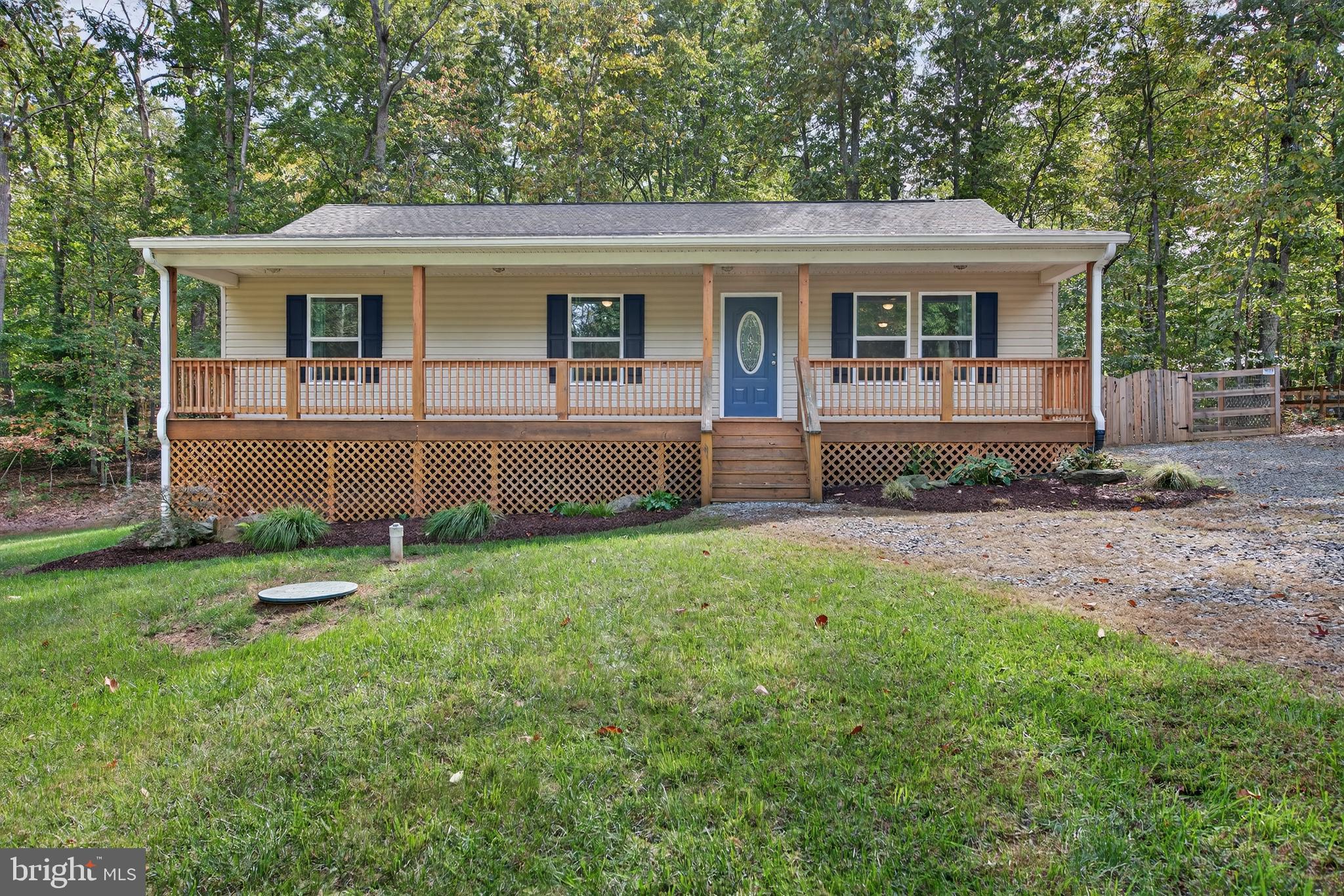 PINE HARBOUR - Residential