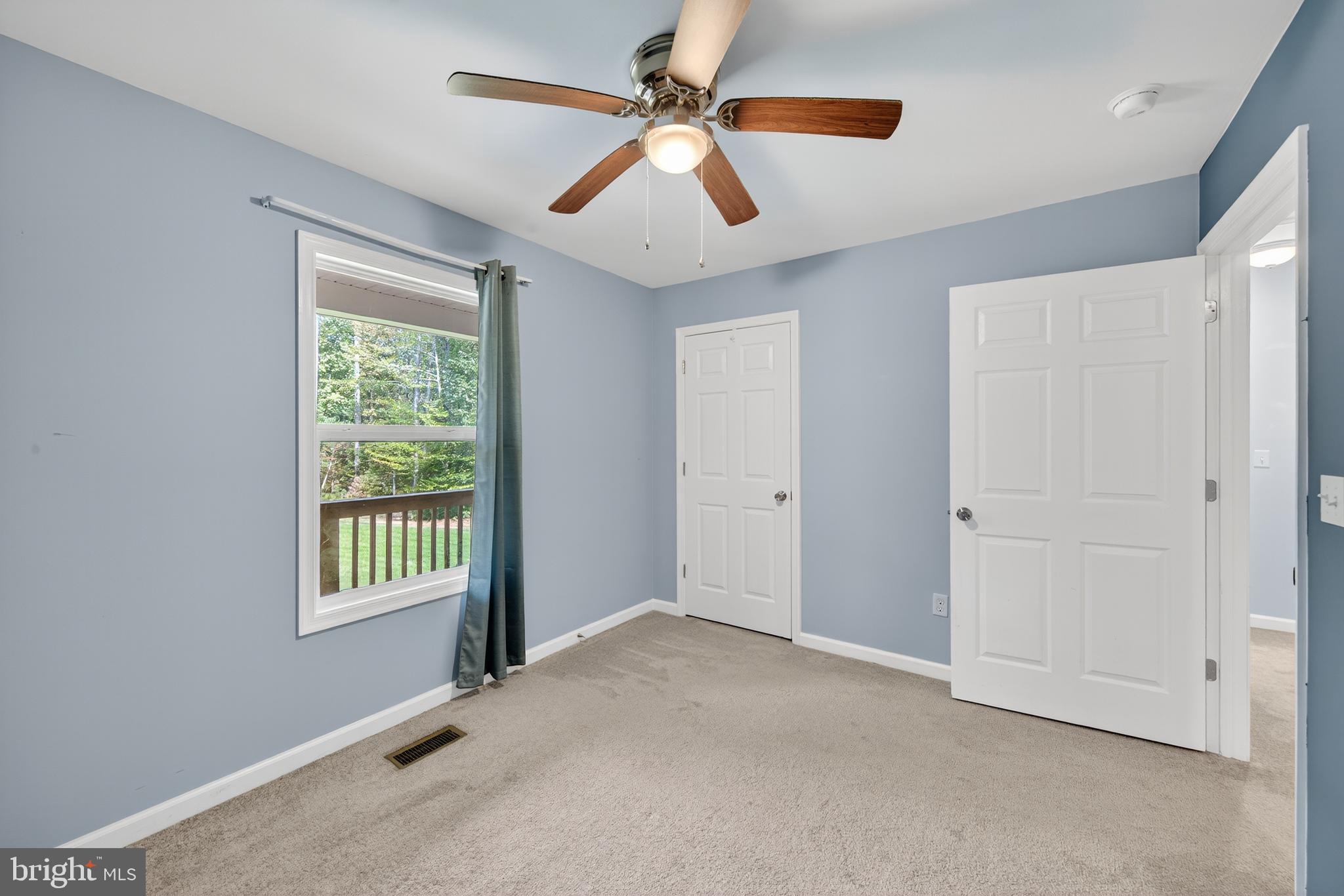 PINE HARBOUR - Residential