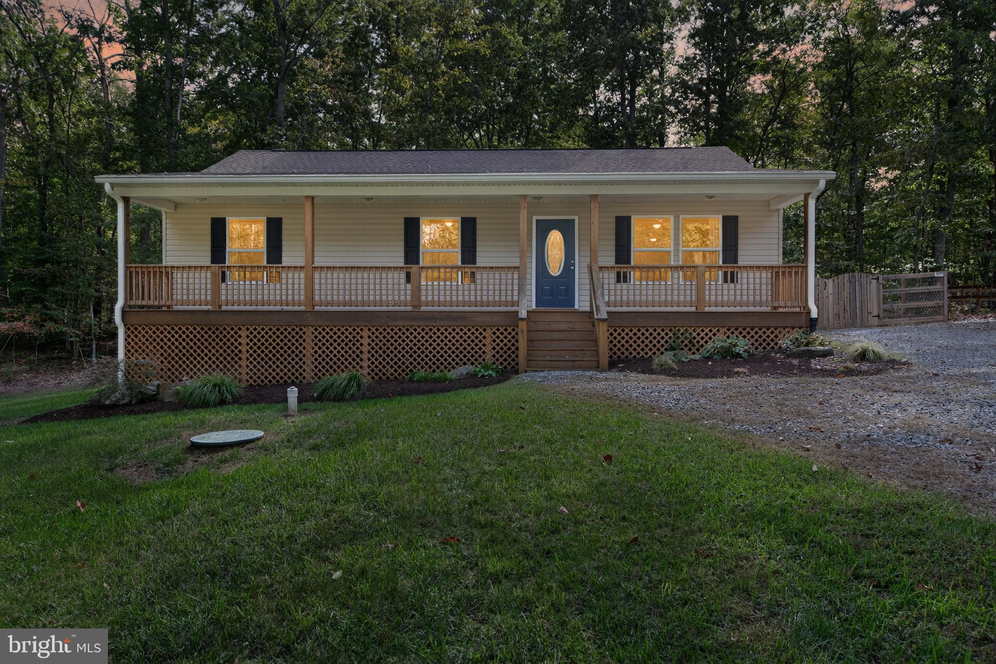 PINE HARBOUR - Residential