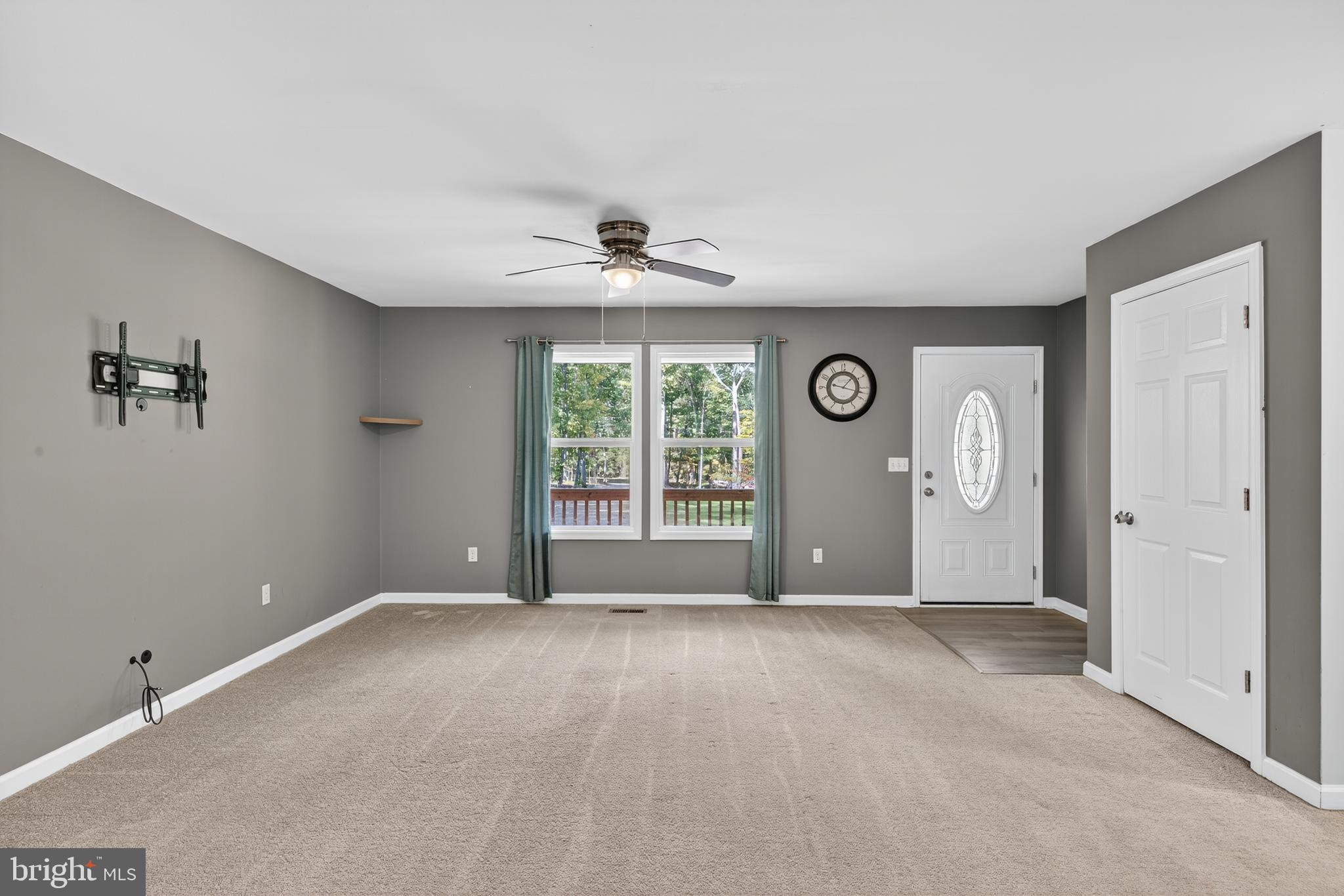 PINE HARBOUR - Residential