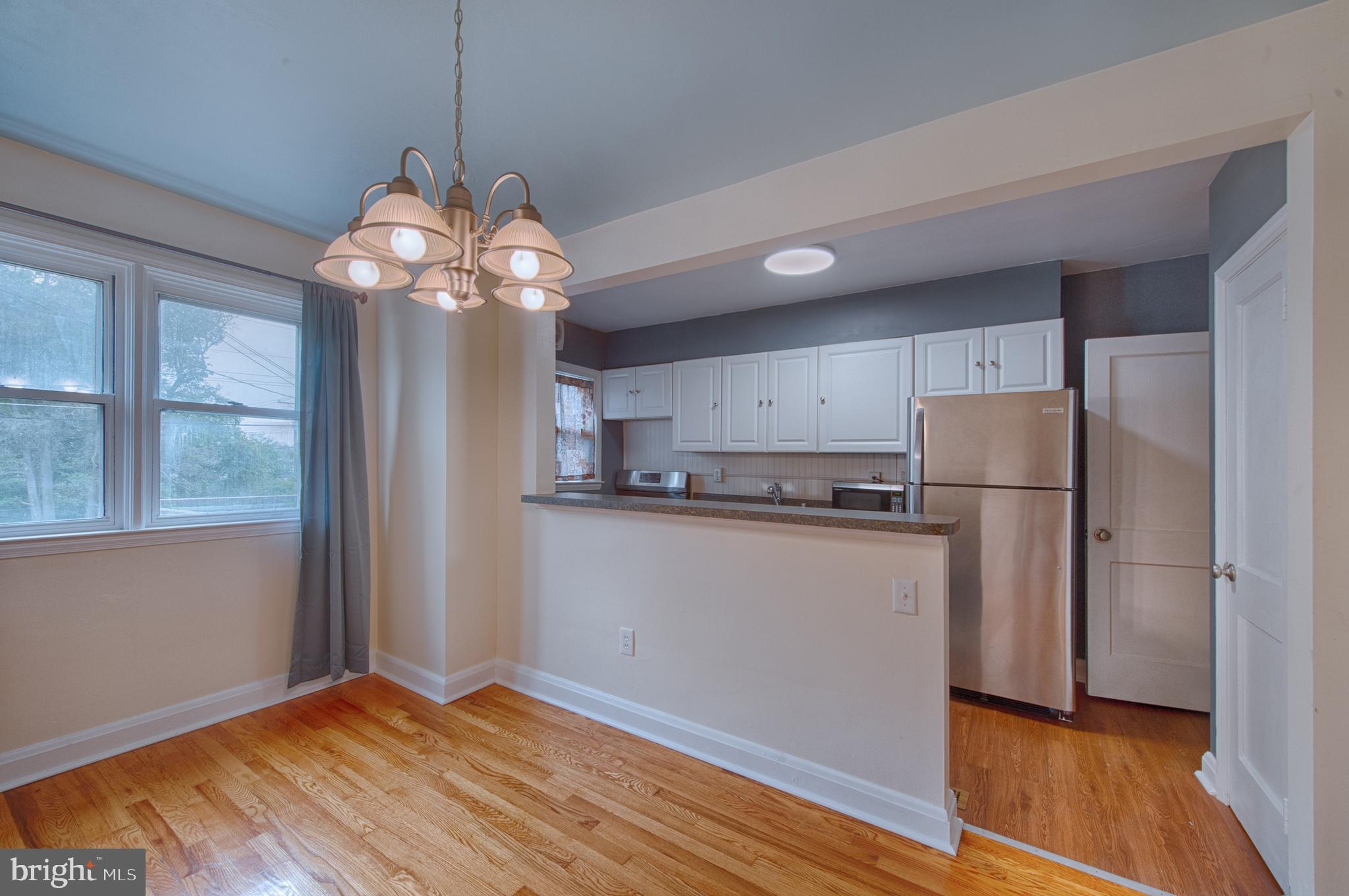 WOODWARD SQUARE - Residential