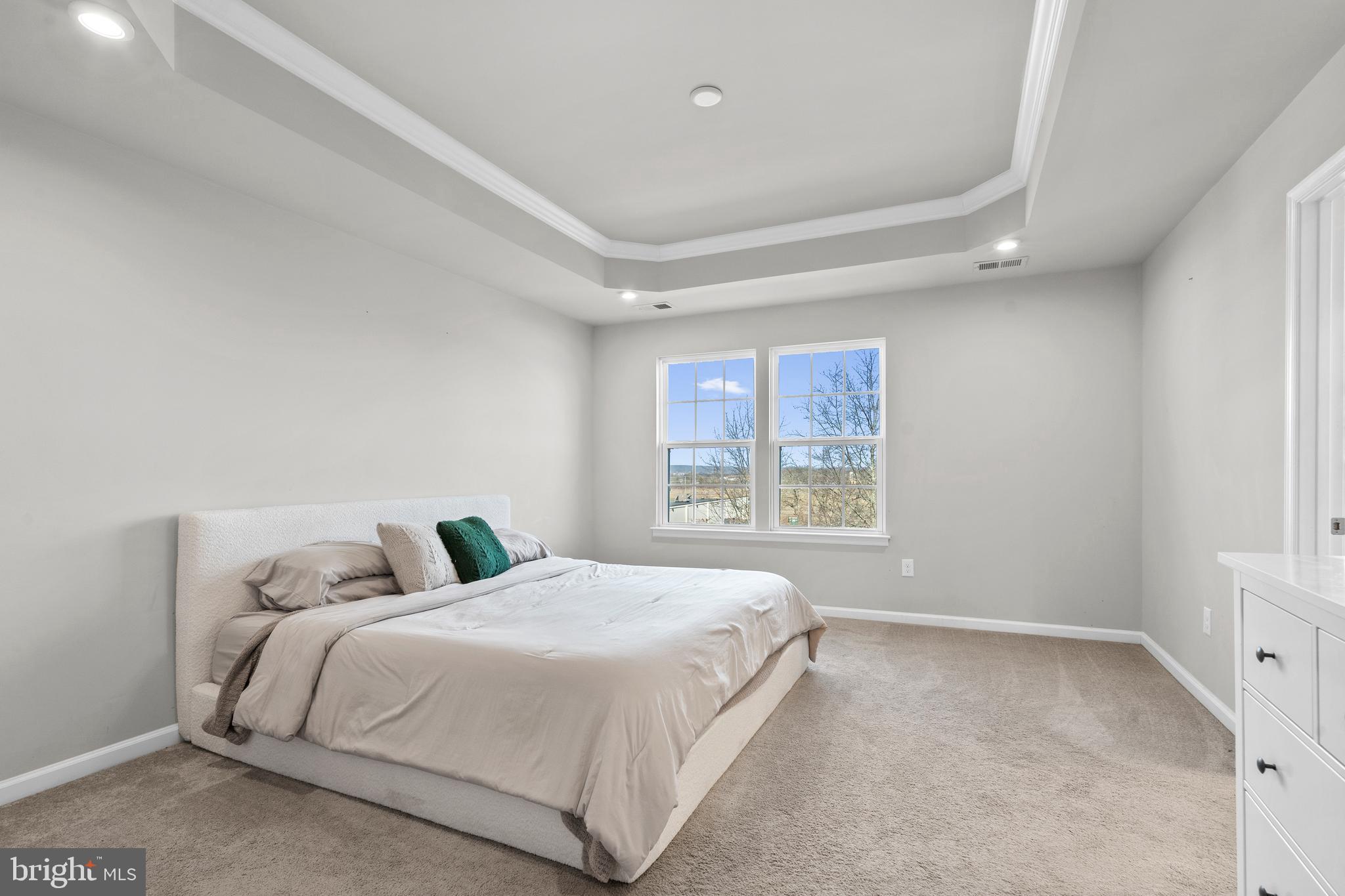 DUBLIN CROSSING - Residential