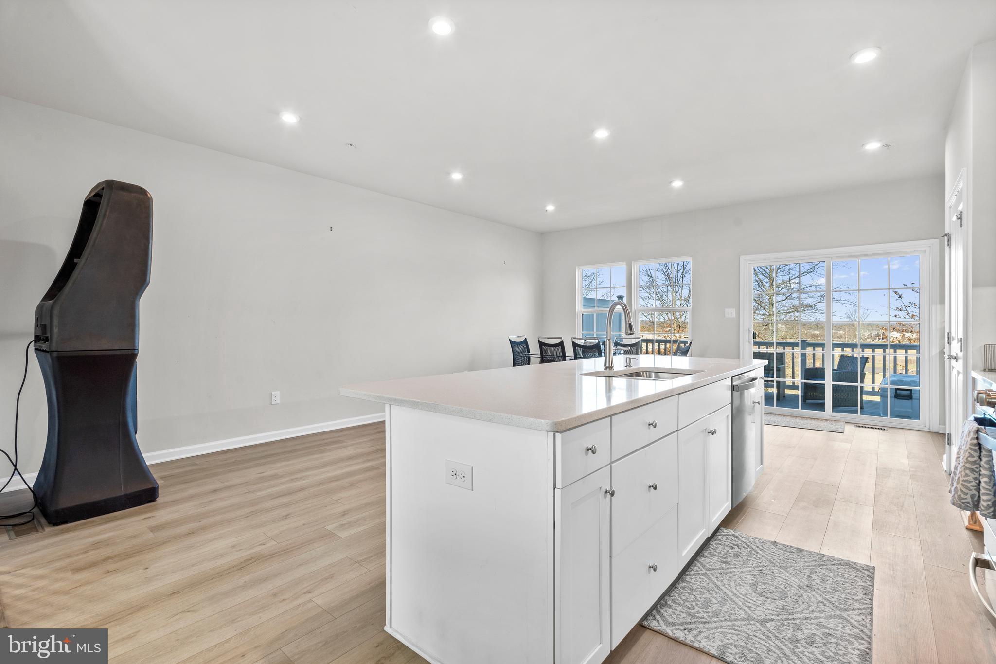 DUBLIN CROSSING - Residential