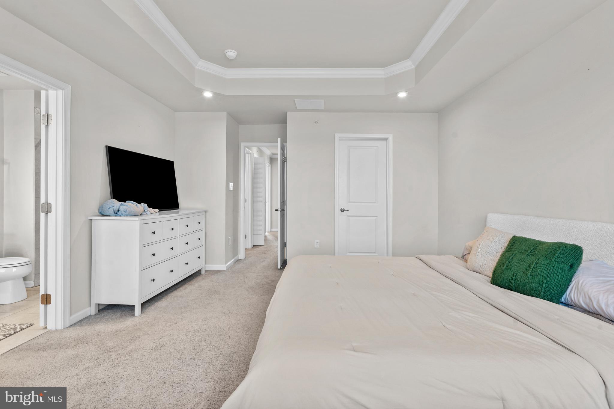 DUBLIN CROSSING - Residential