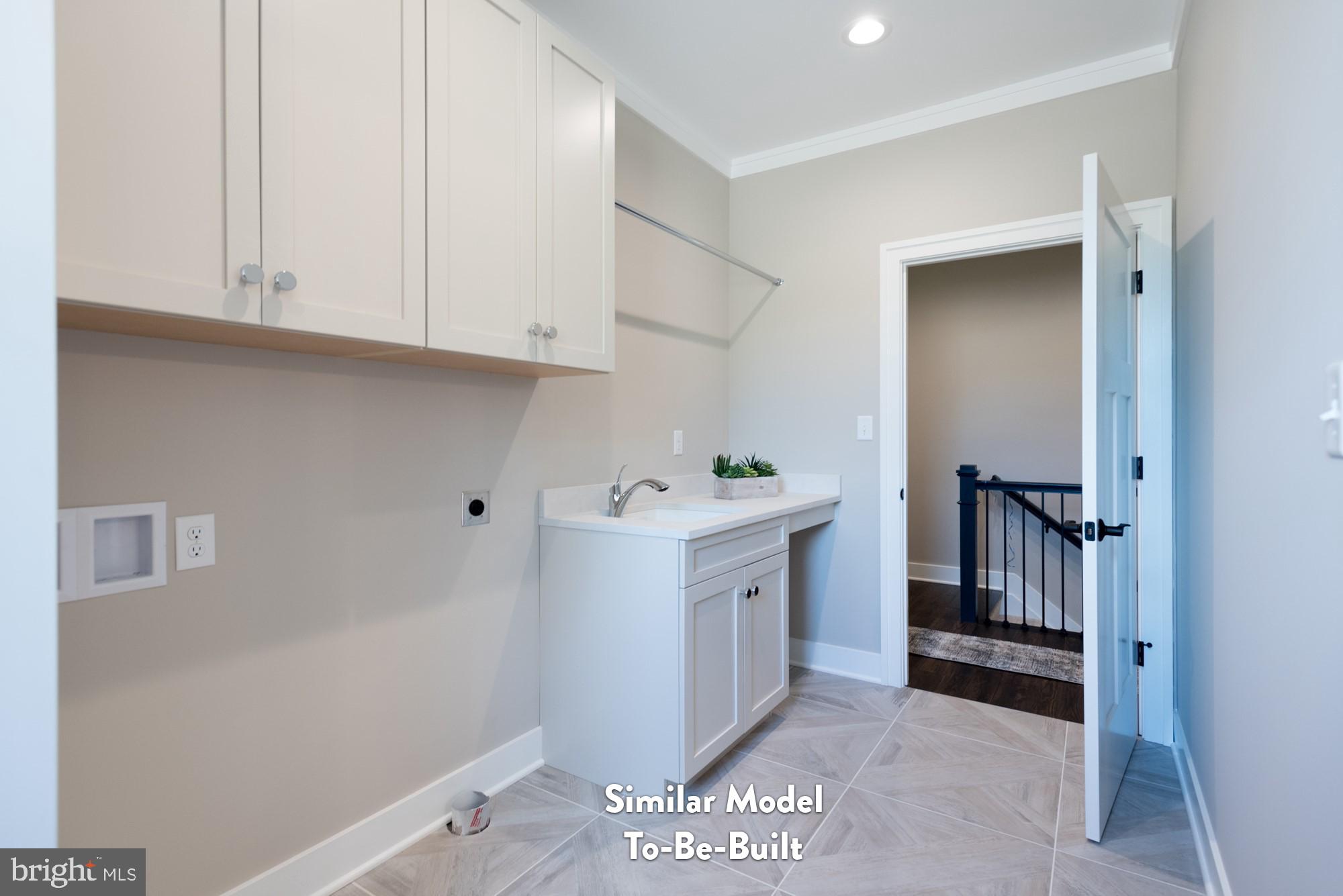 AUTUMN OAKS - Residential