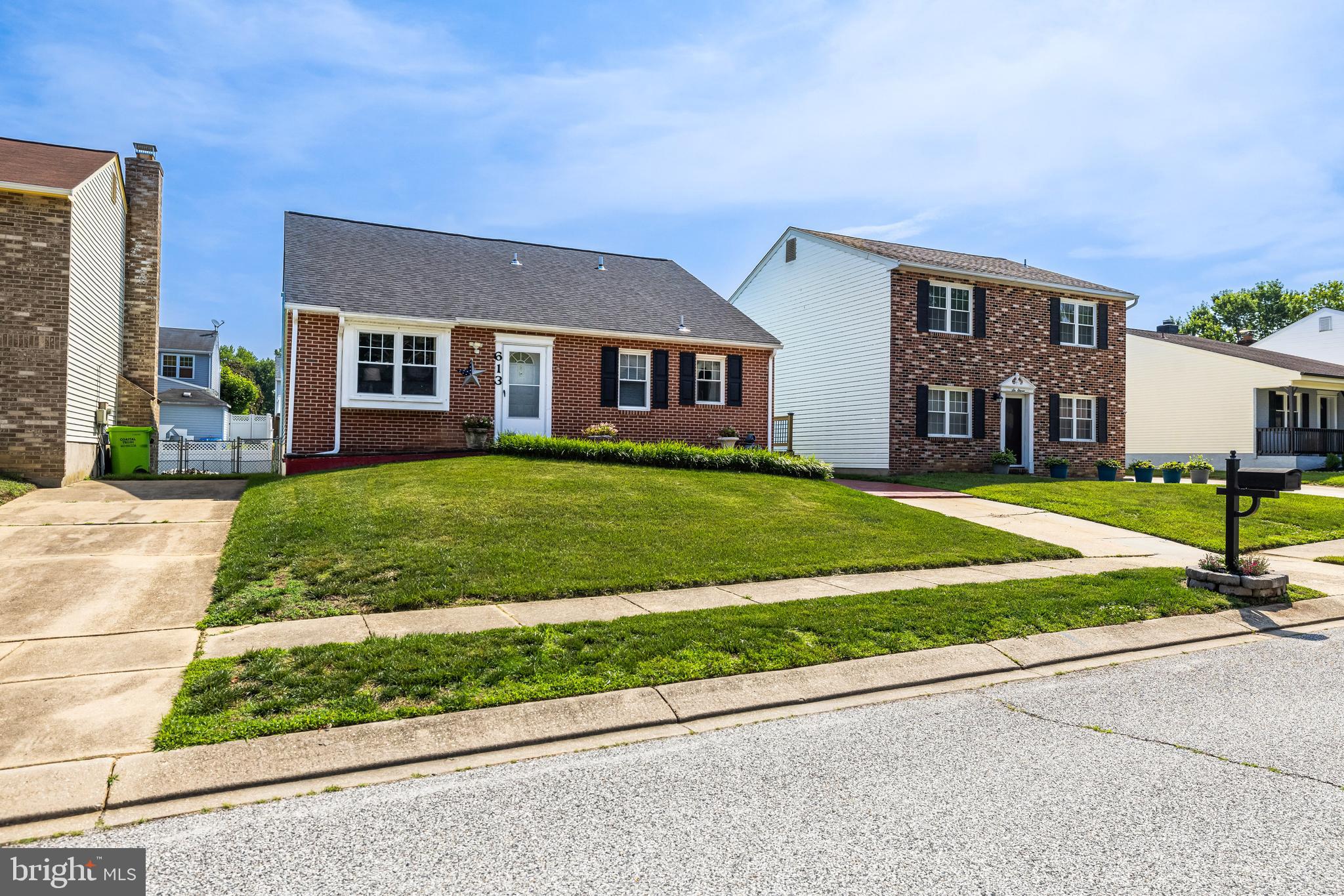 613 HARBOUR OAK DRIVE