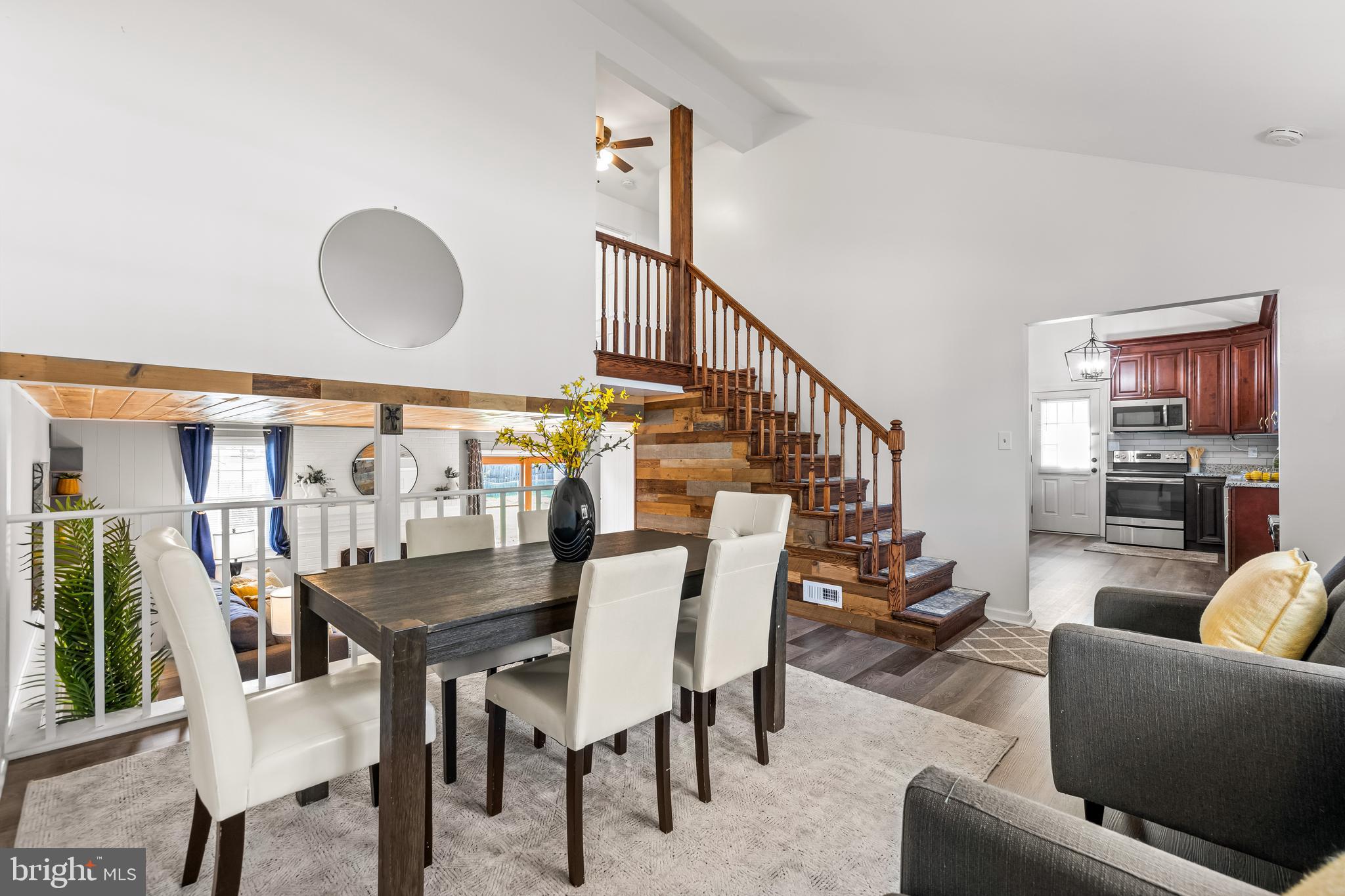 613 HARBOUR OAK DRIVE