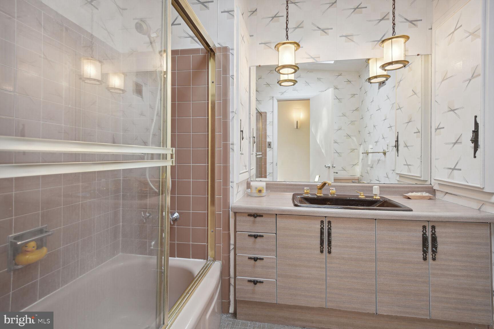 WILSON KNOLLS - Residential