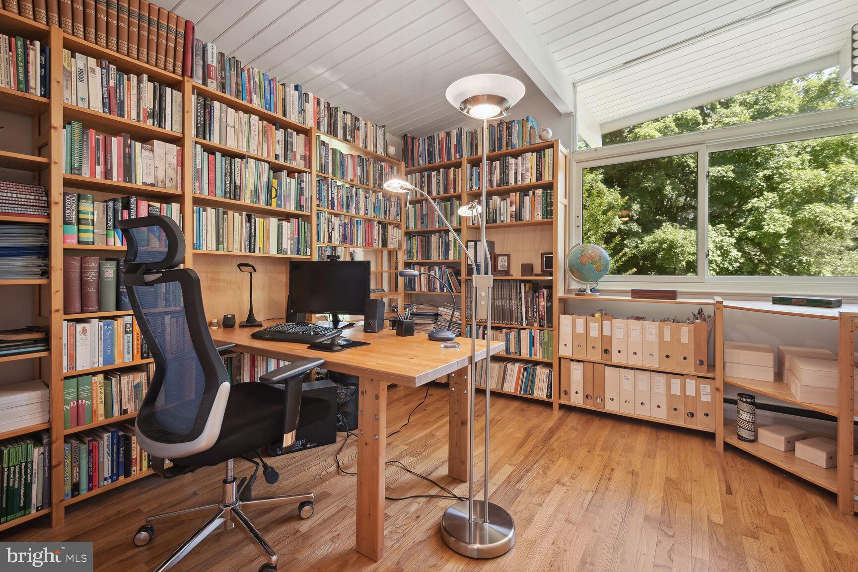 WILSON KNOLLS - Residential