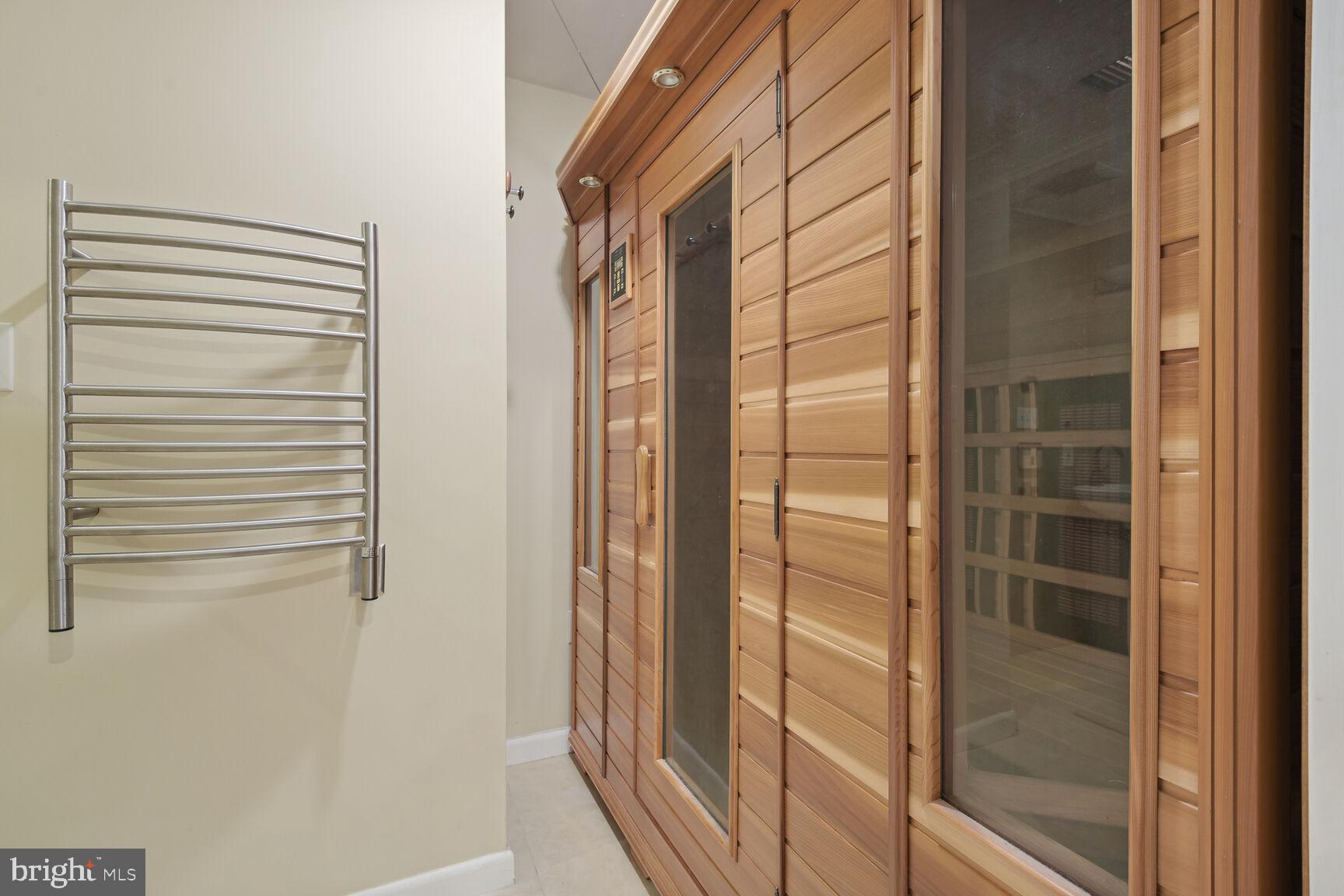 WILSON KNOLLS - Residential