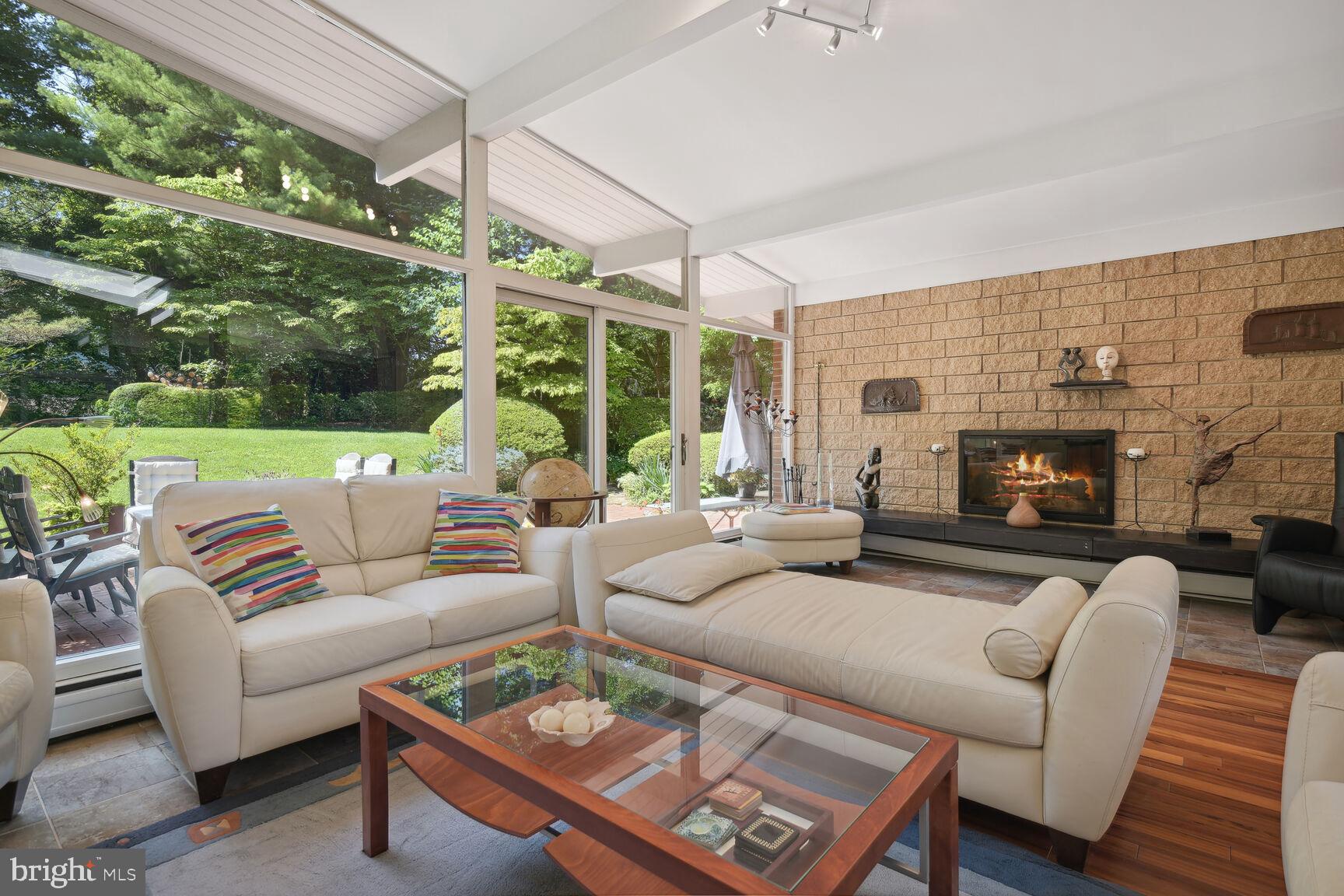 WILSON KNOLLS - Residential