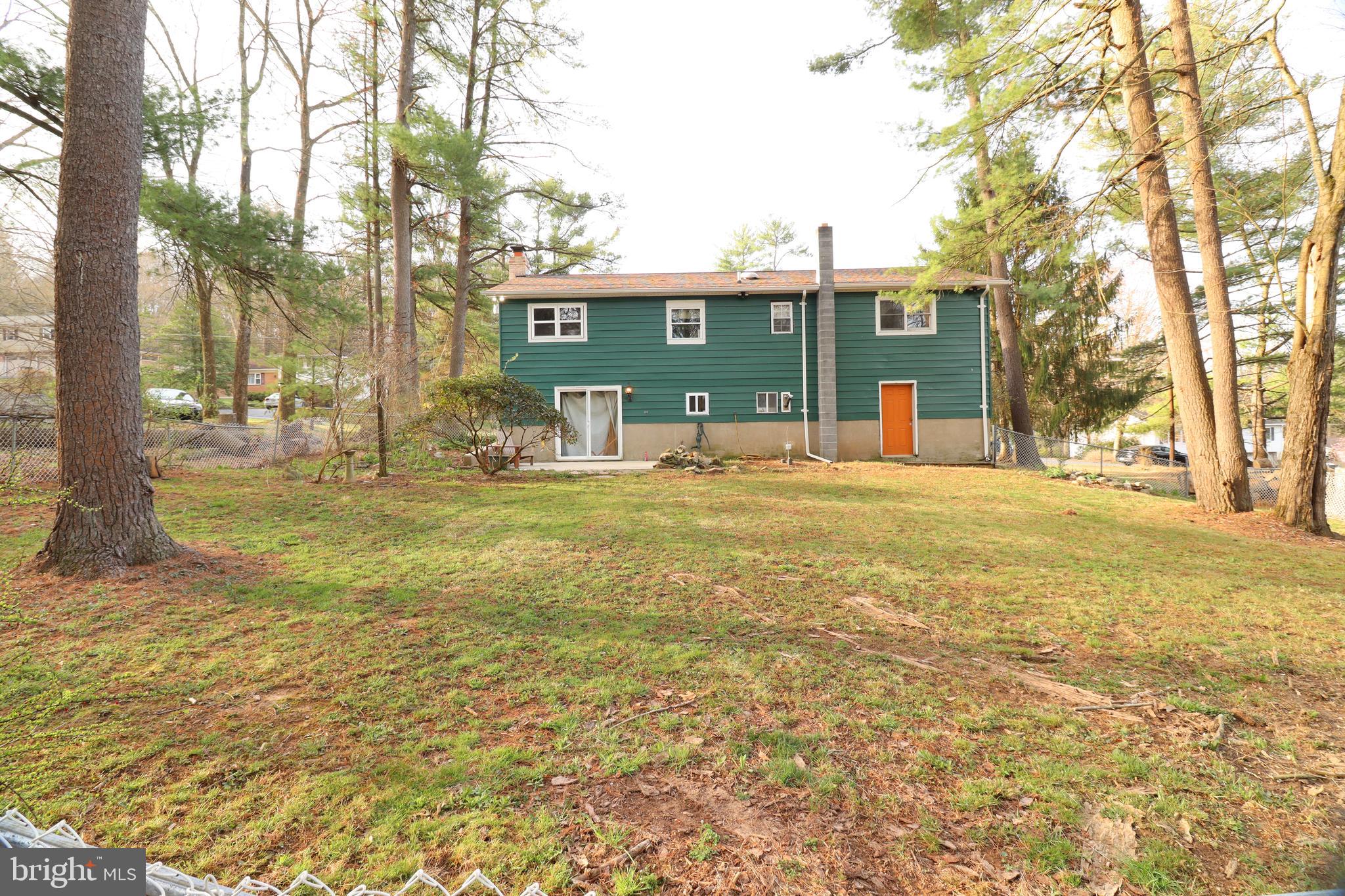 DEER LAKE - Residential