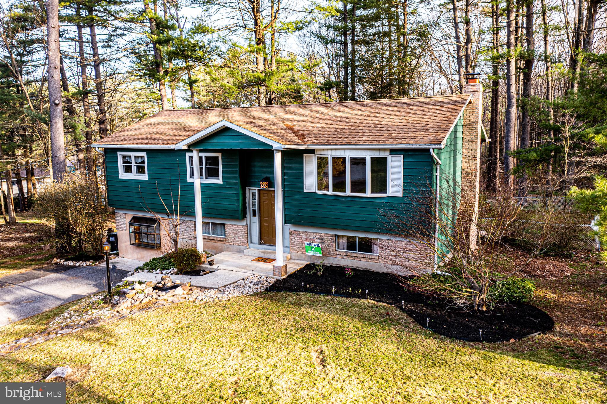 Welcome home to this well-appointed 5 bedroom bi-level in the Deer Lake neighborhood! Plenty of activities abound at the outdoor community recreation areas and lake, but you can have plenty of fun right in your own private yard! This home sits on a partially wooded half acre and backs up to an undeveloped wooded area full of wildlife. Situated on a dead-end/cul-de-sac, traffic and noise are minimal. The previous owner called it home since 1982, and although somewhat dated the right amount of TLC will bring it back to life!