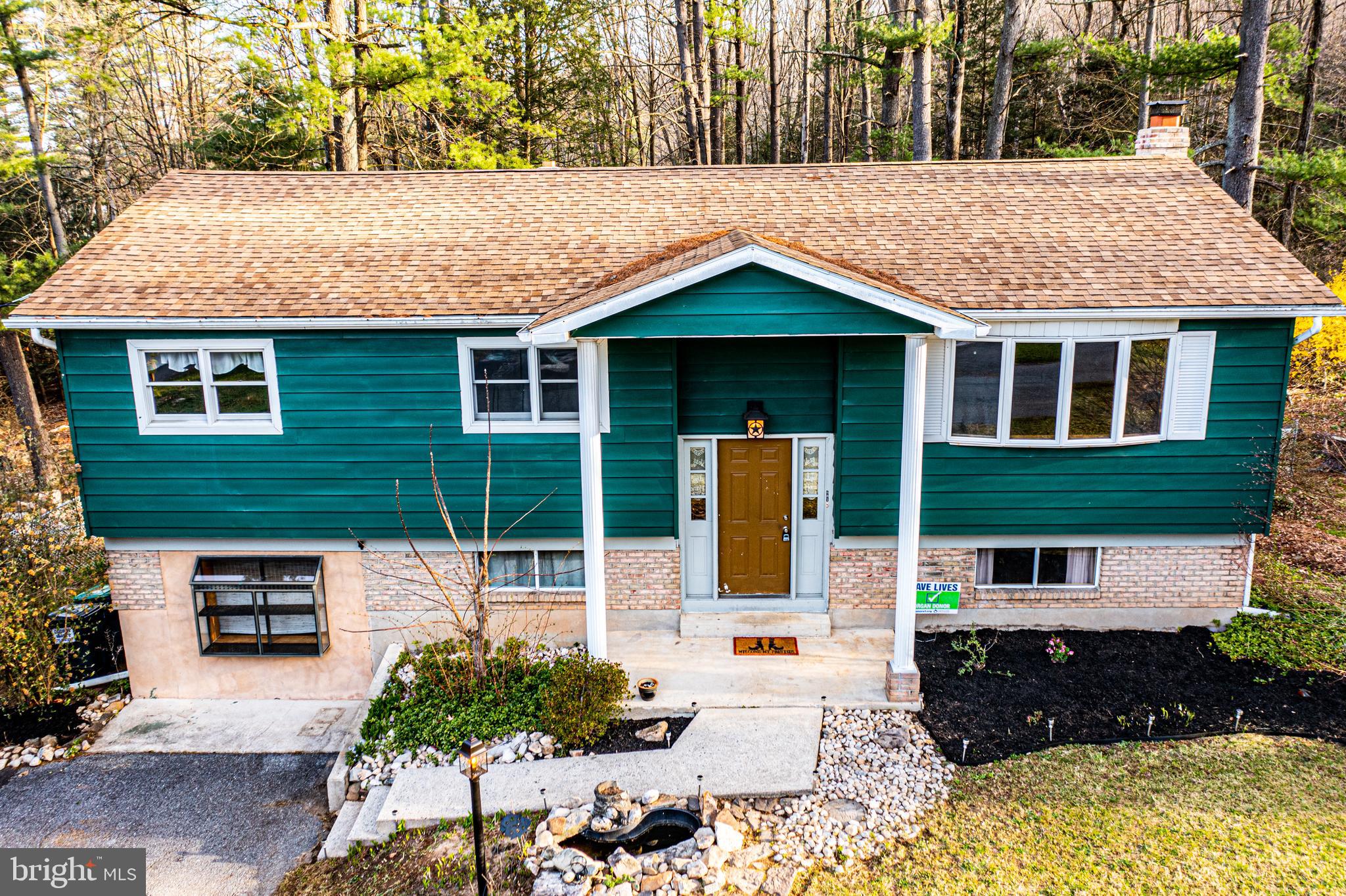 DEER LAKE - Residential